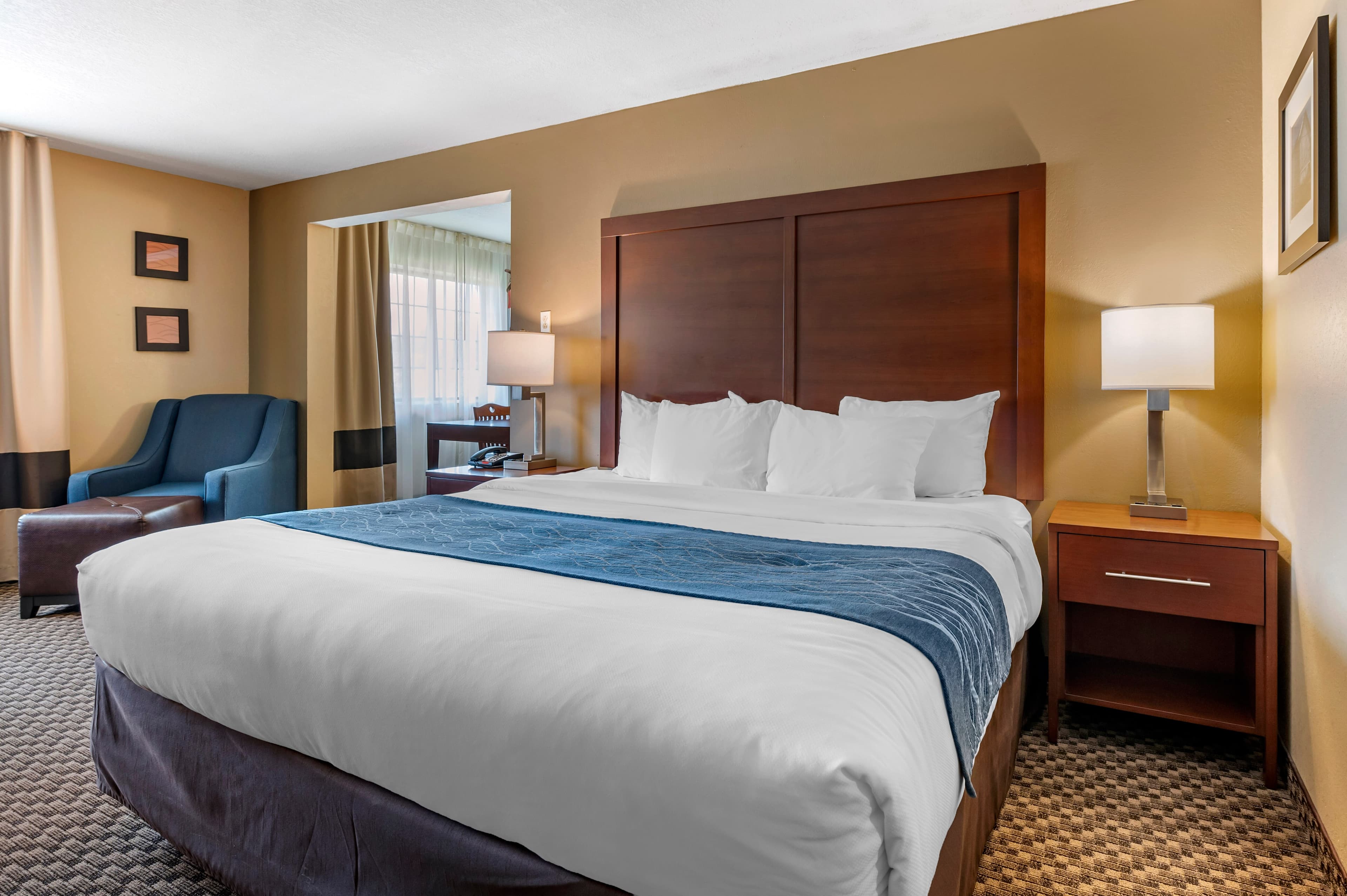 Comfort Inn & Suites Napoleon — 27