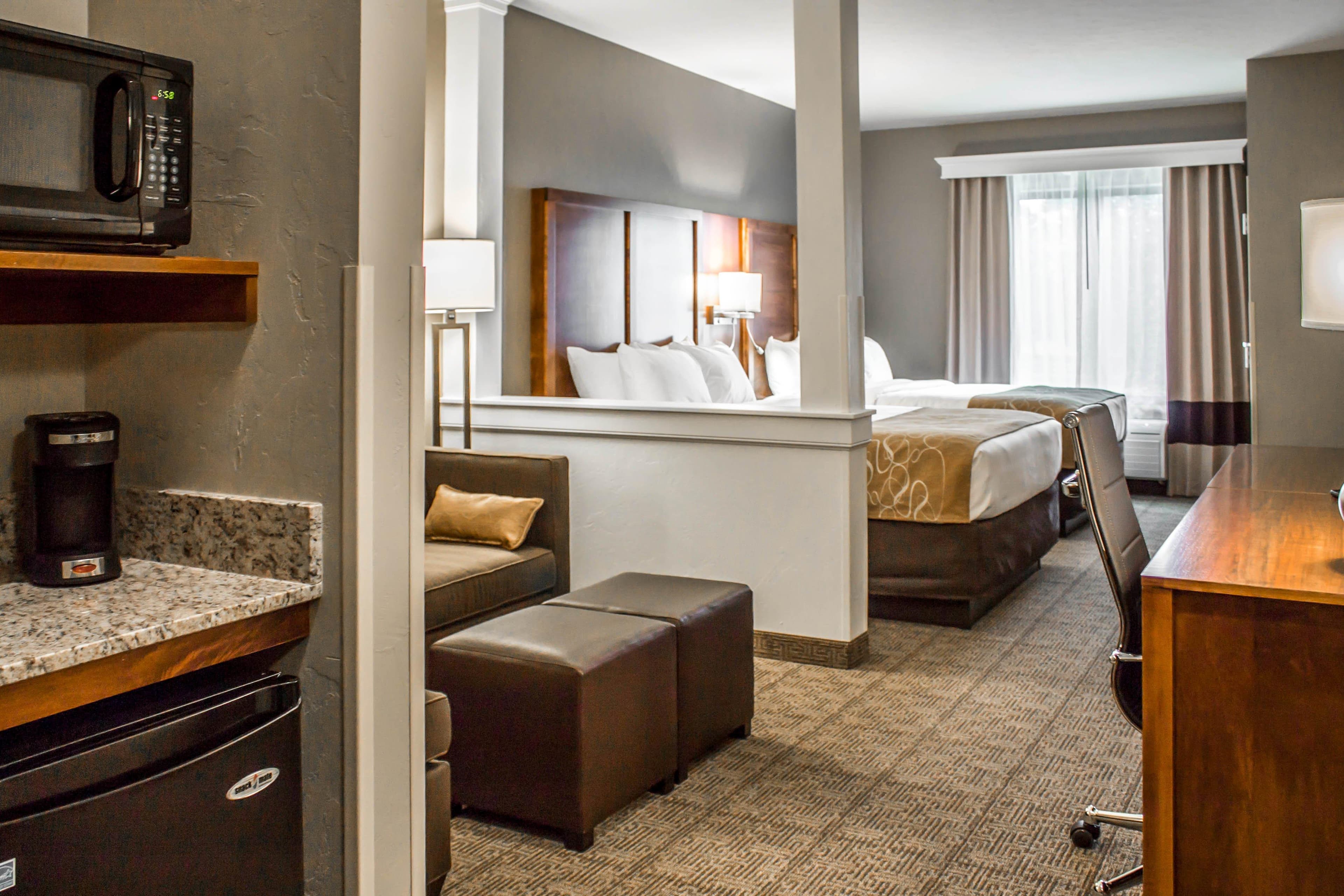 Comfort Suites Hartville-North Canton — 19