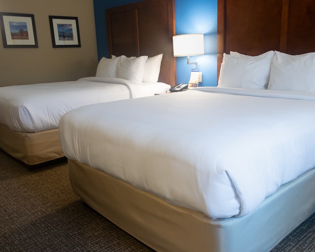 Comfort Inn & Suites Caldwell - Image 2