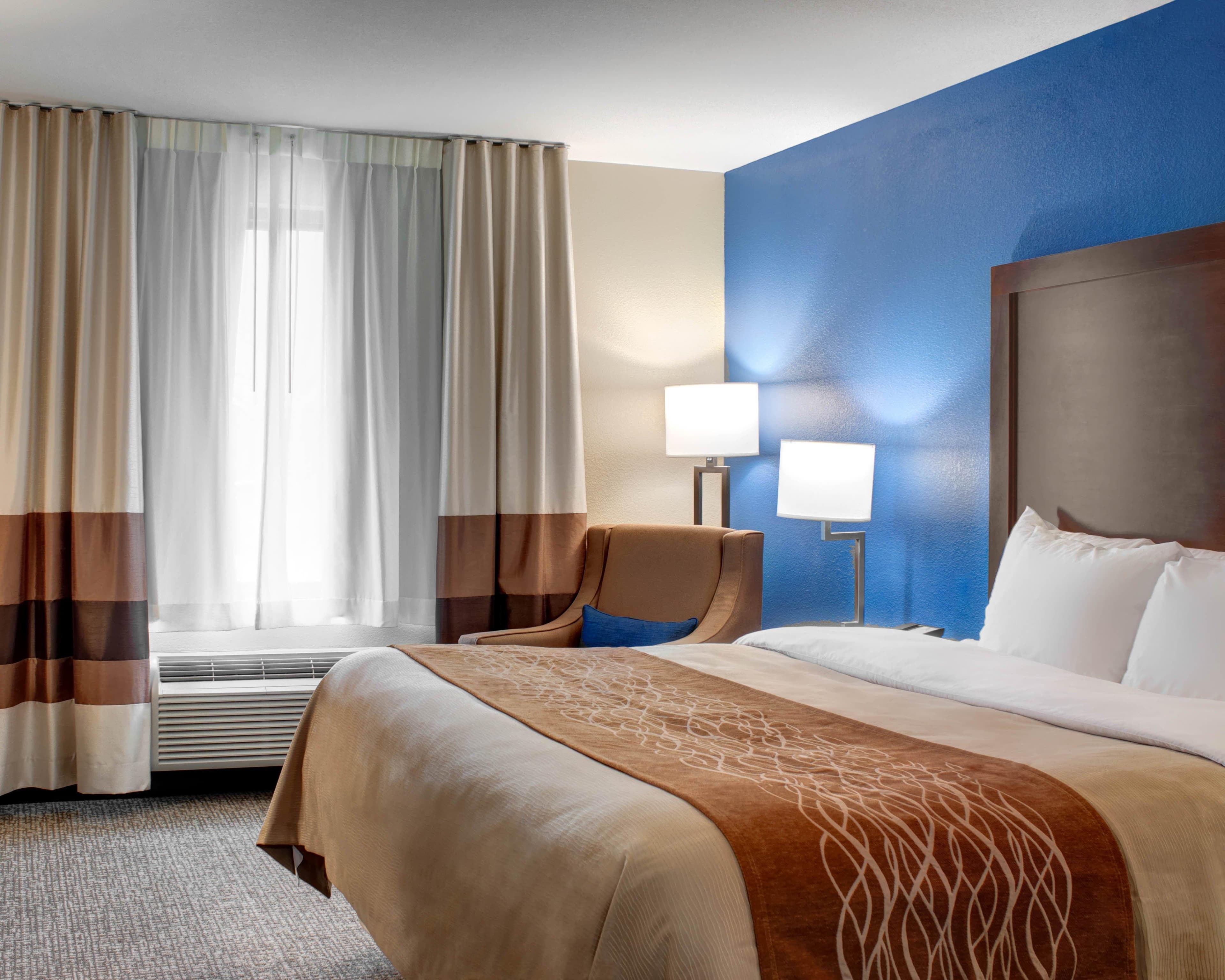 Comfort Inn & Suites Caldwell — 9