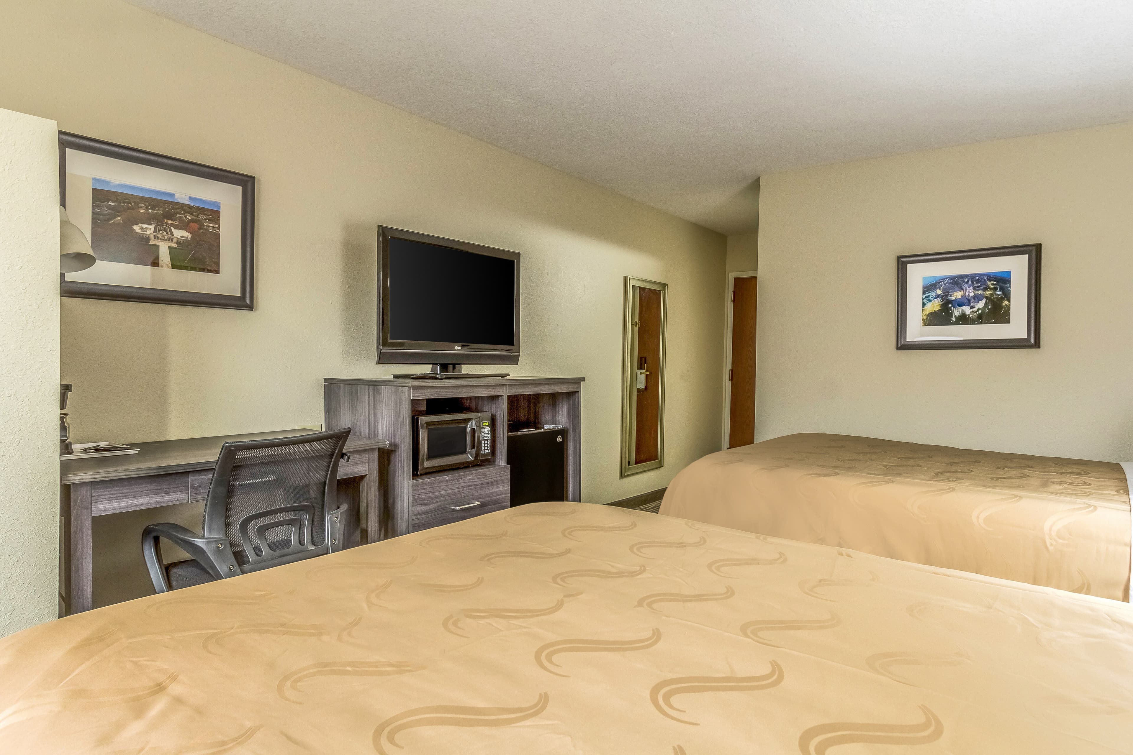 Quality Inn & Suites North Lima - Boardman — 14