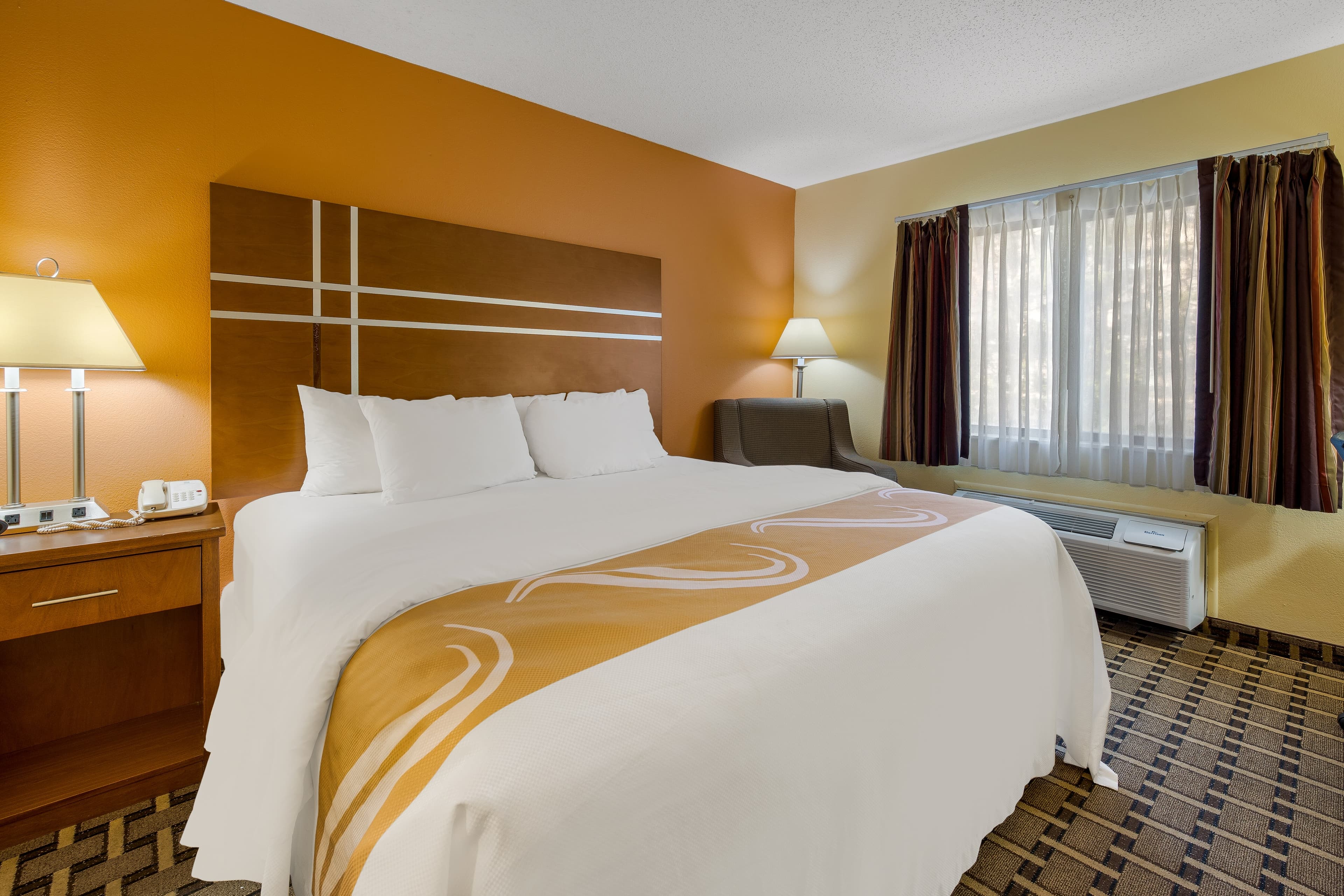Quality Inn Ashland East - Image 4