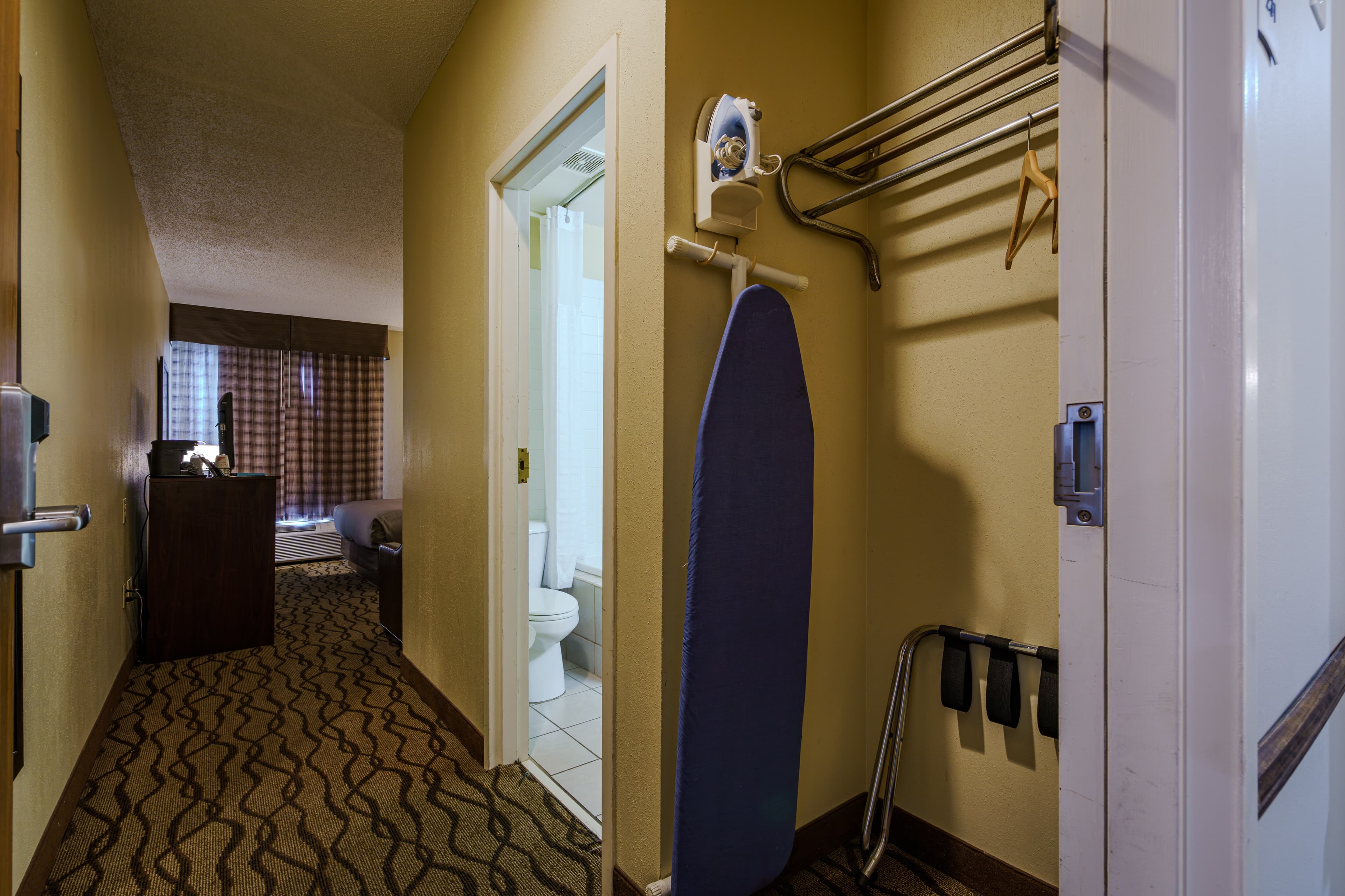 Quality Inn I-75 West Chester-North Cincinnati — 23