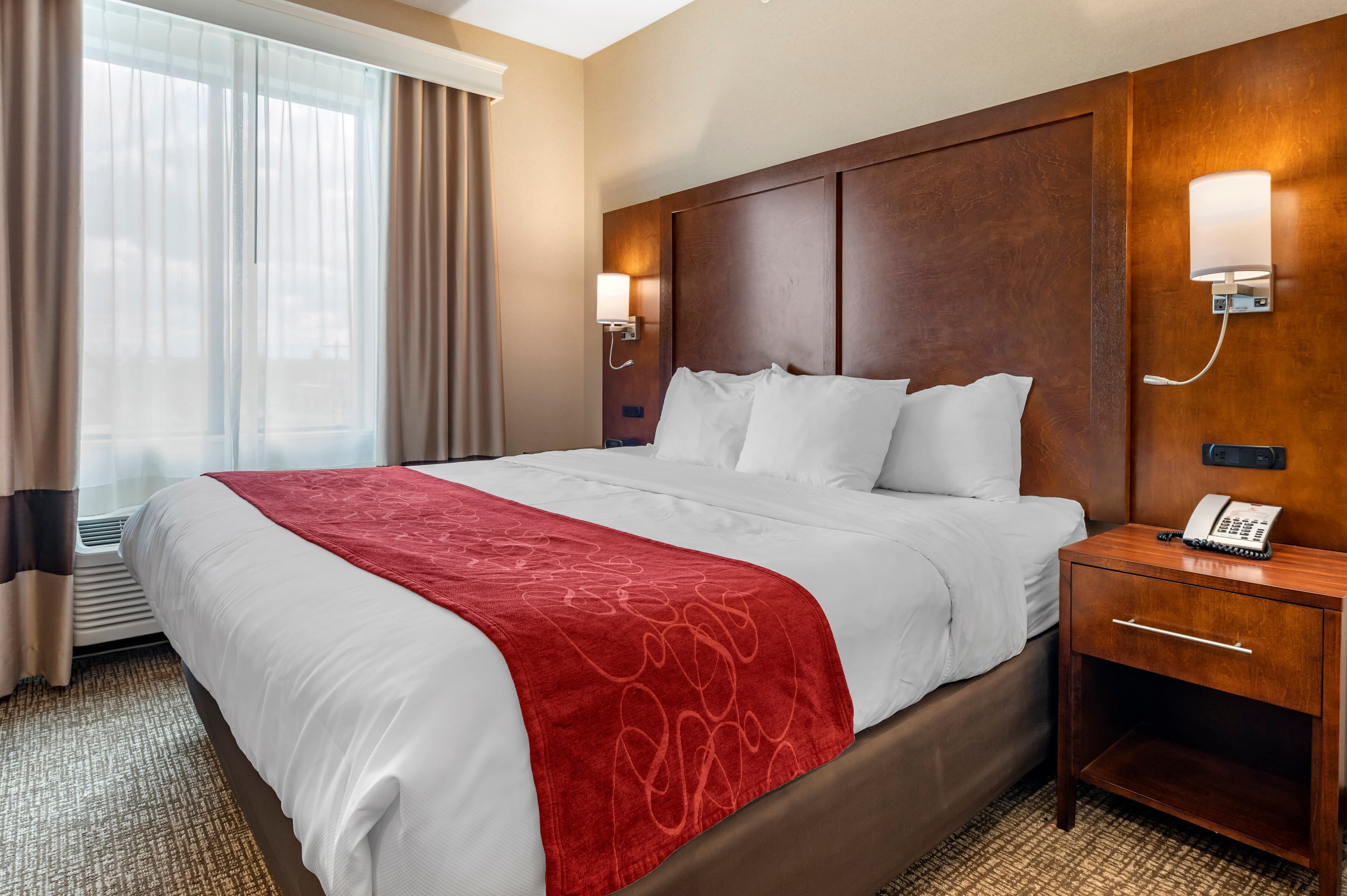 Comfort Suites Columbus Airport - Image 3