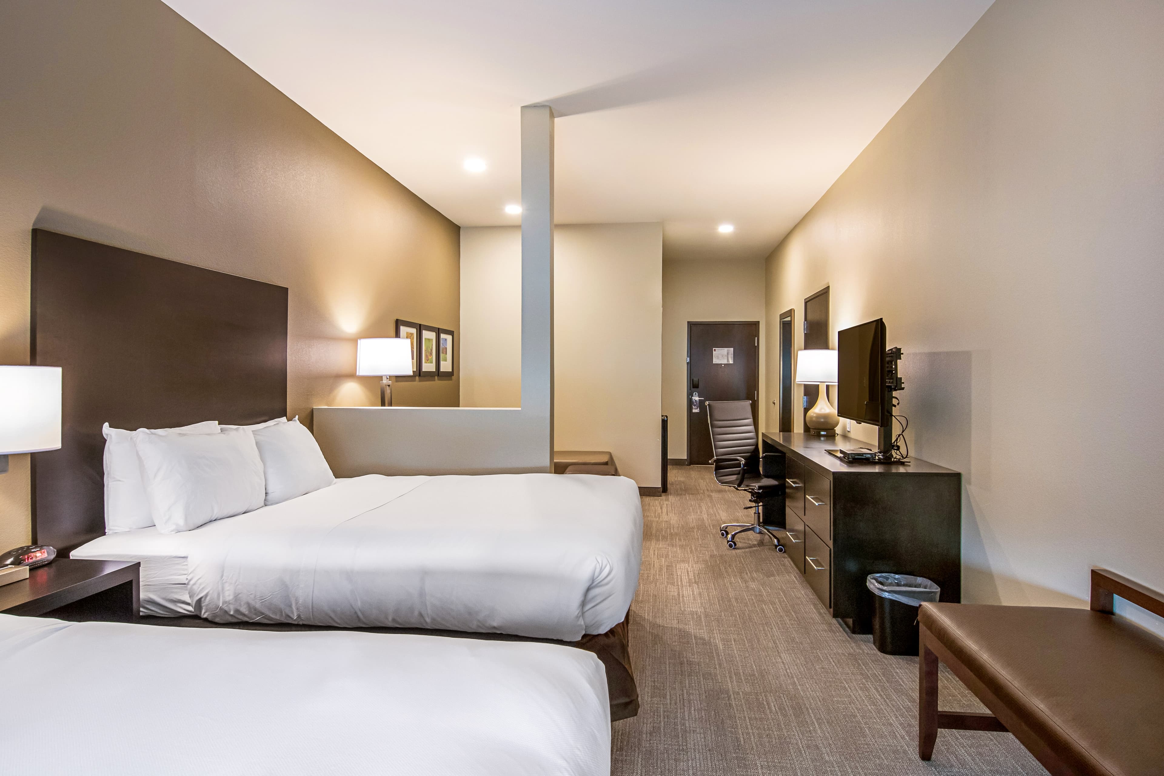 Comfort Suites Wooster near University Campus — 15