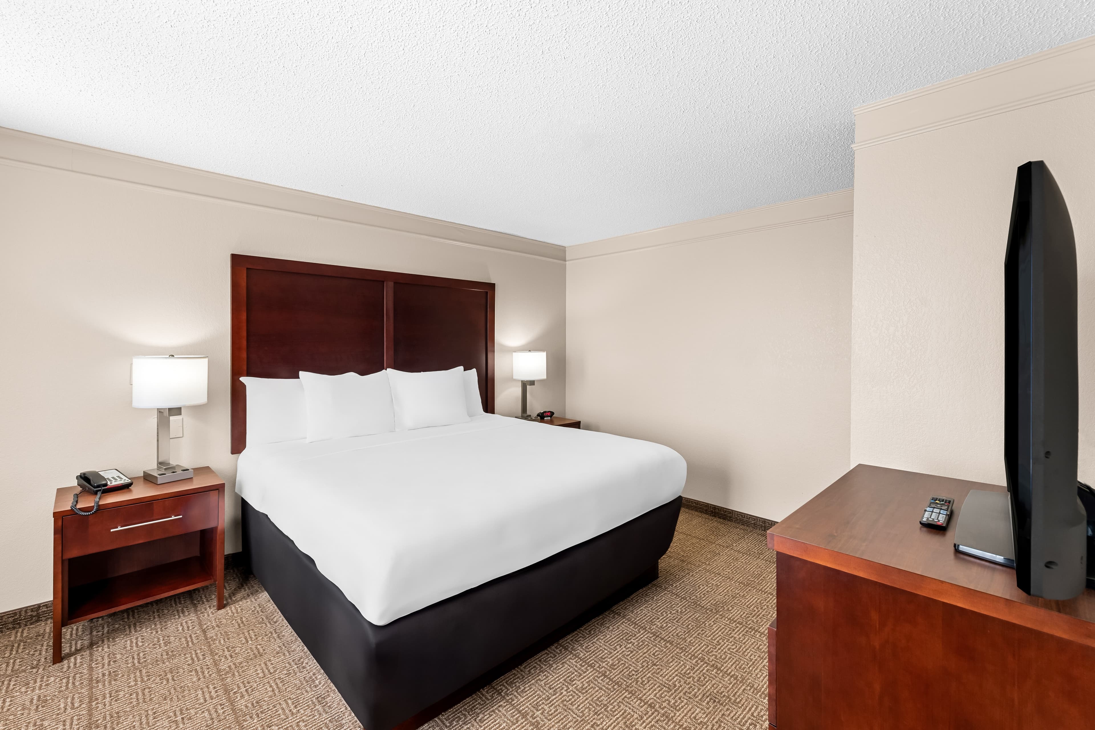 Comfort Inn & Suites Heath - Newark South — 6