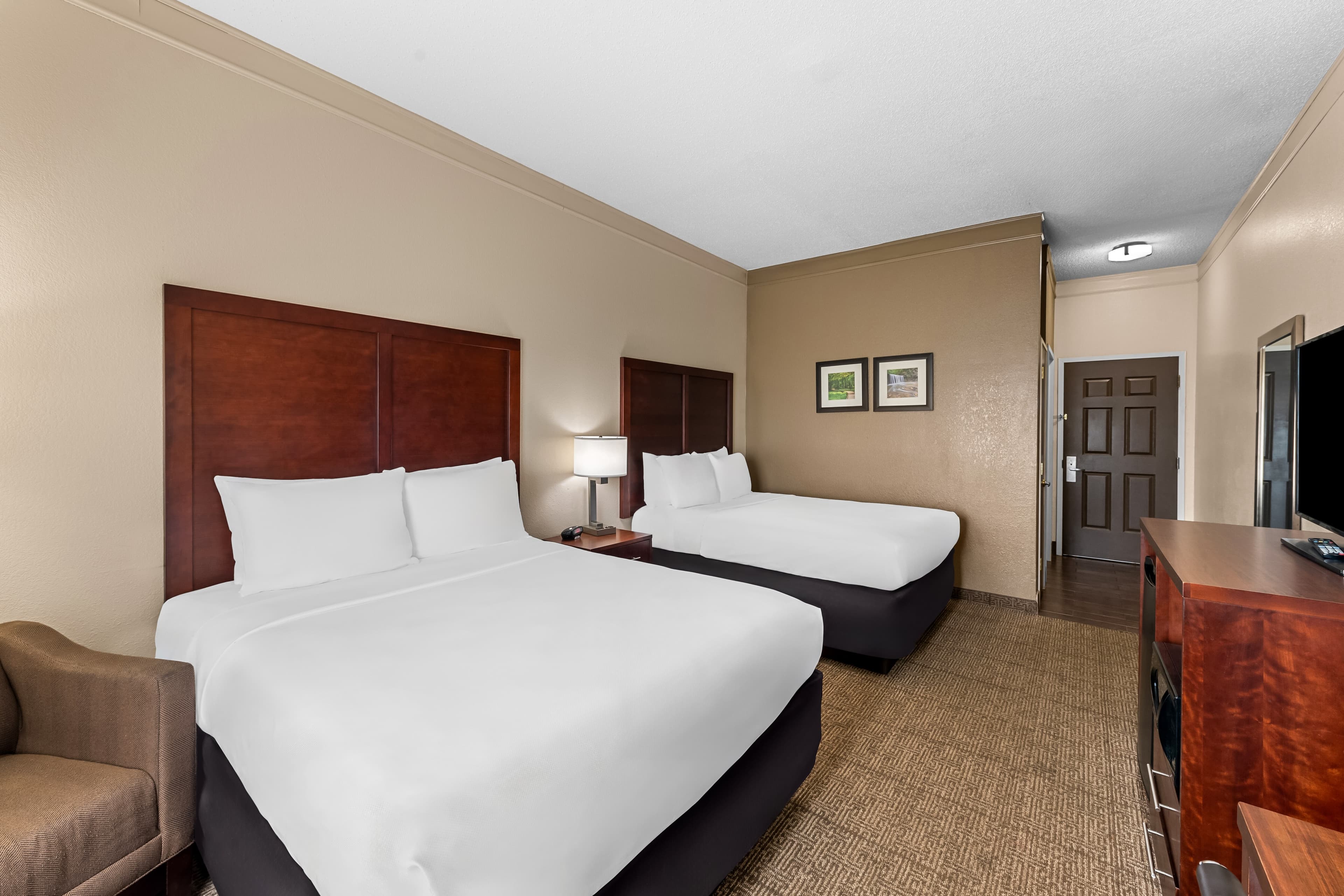 Comfort Inn & Suites Heath - Newark South — 15