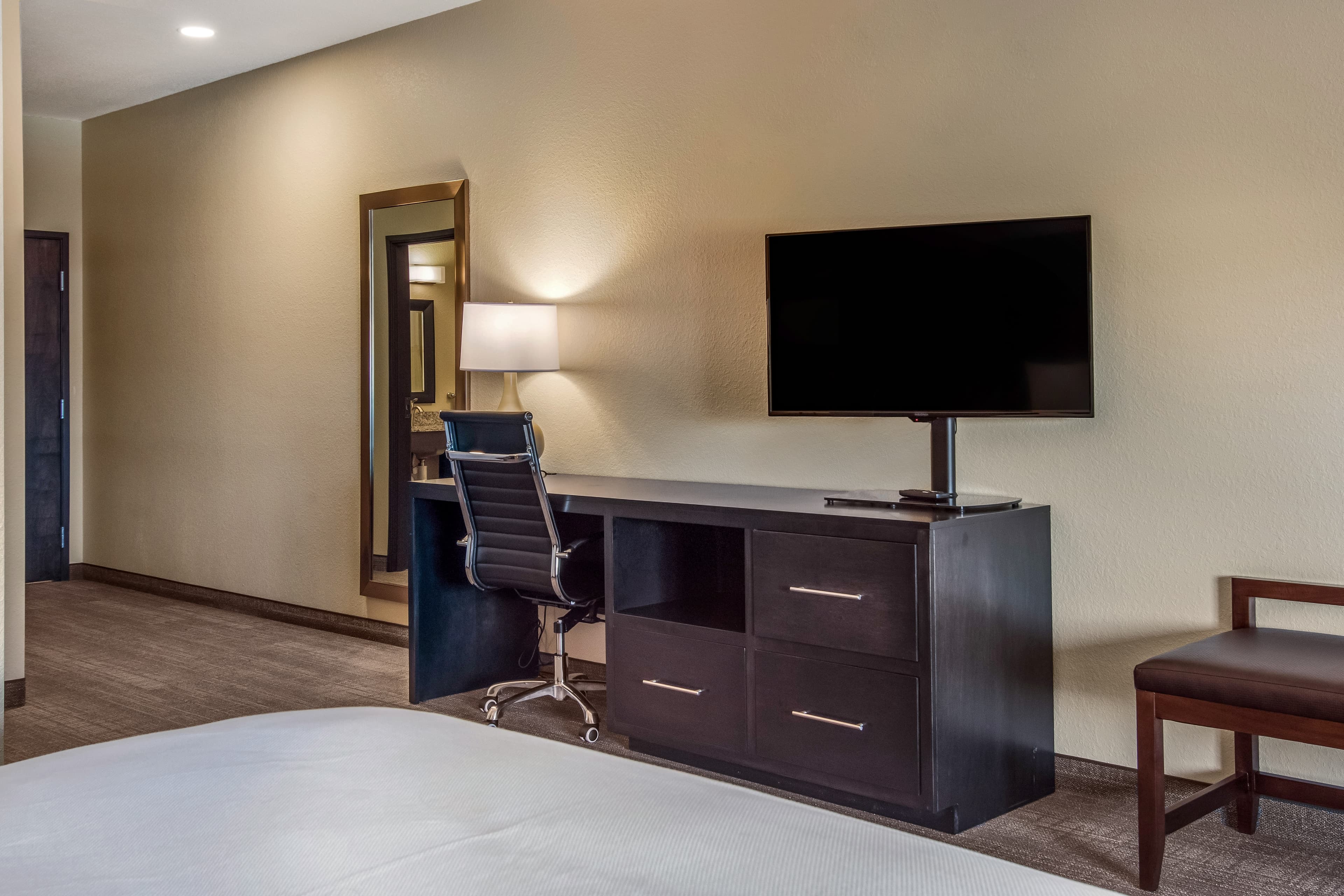 Comfort Suites Brunswick Town Center — 6