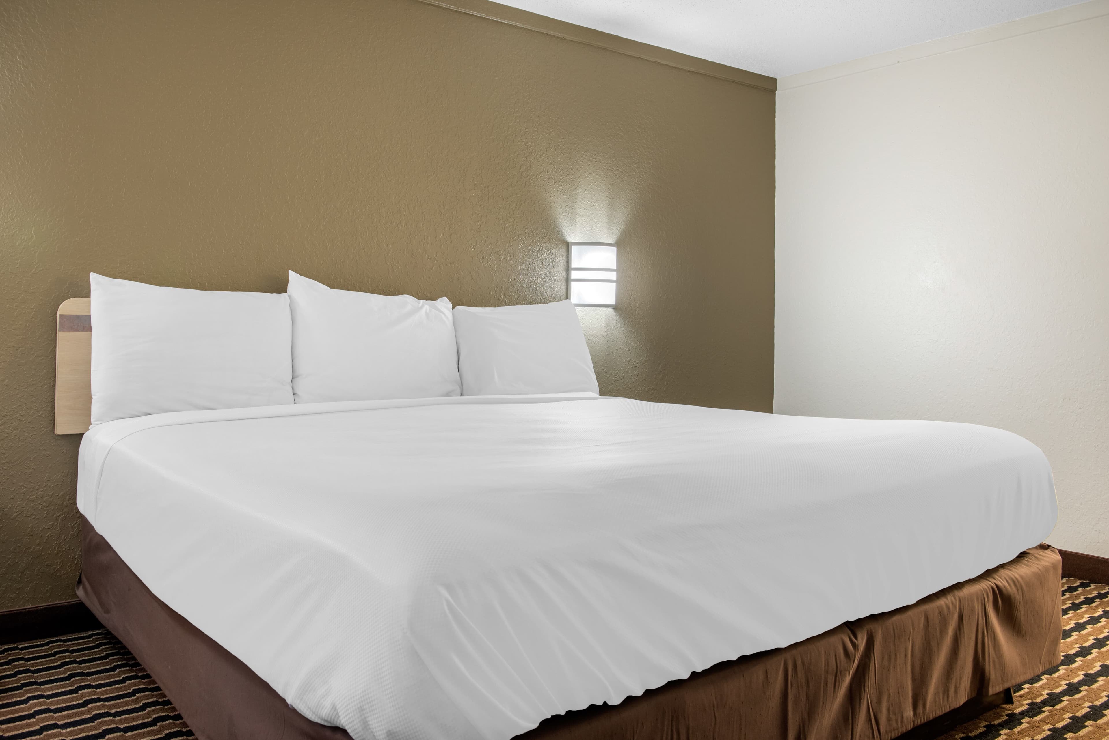 Rodeway Inn Sharonville - Cincinnati North — 7