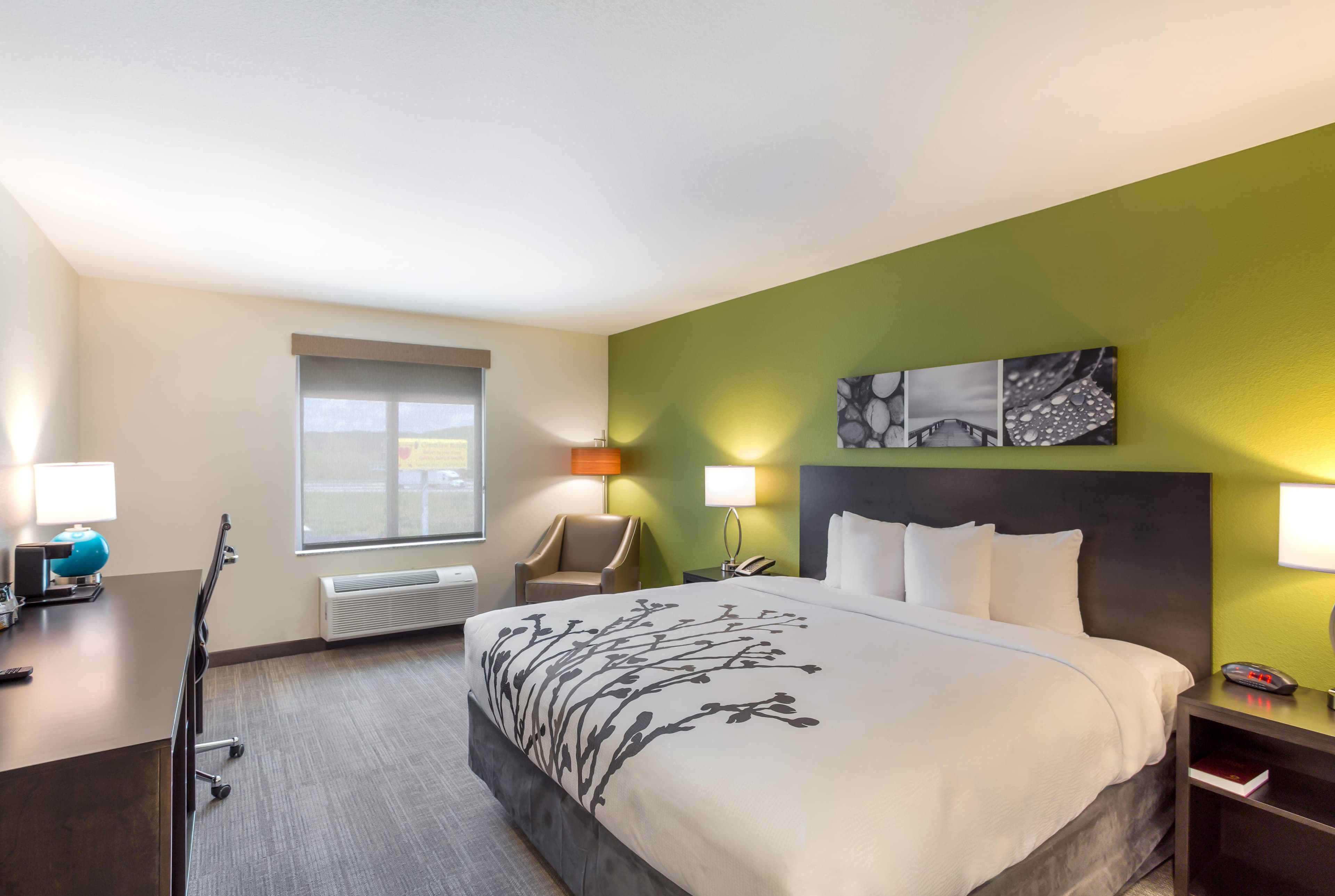 Sleep Inn Logan Ohio-Hocking Hills - Image 1