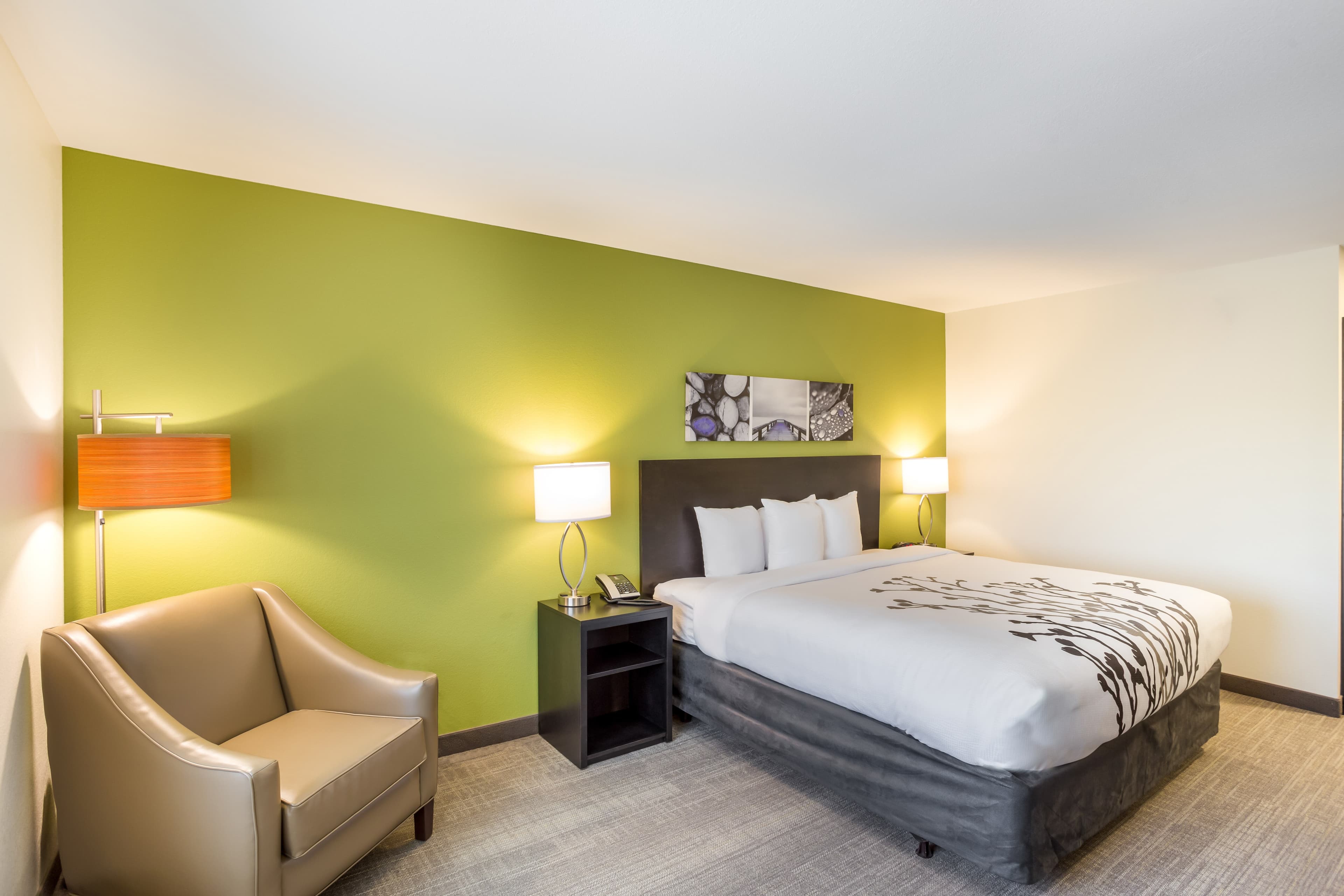 Sleep Inn Logan Ohio-Hocking Hills - Image 3