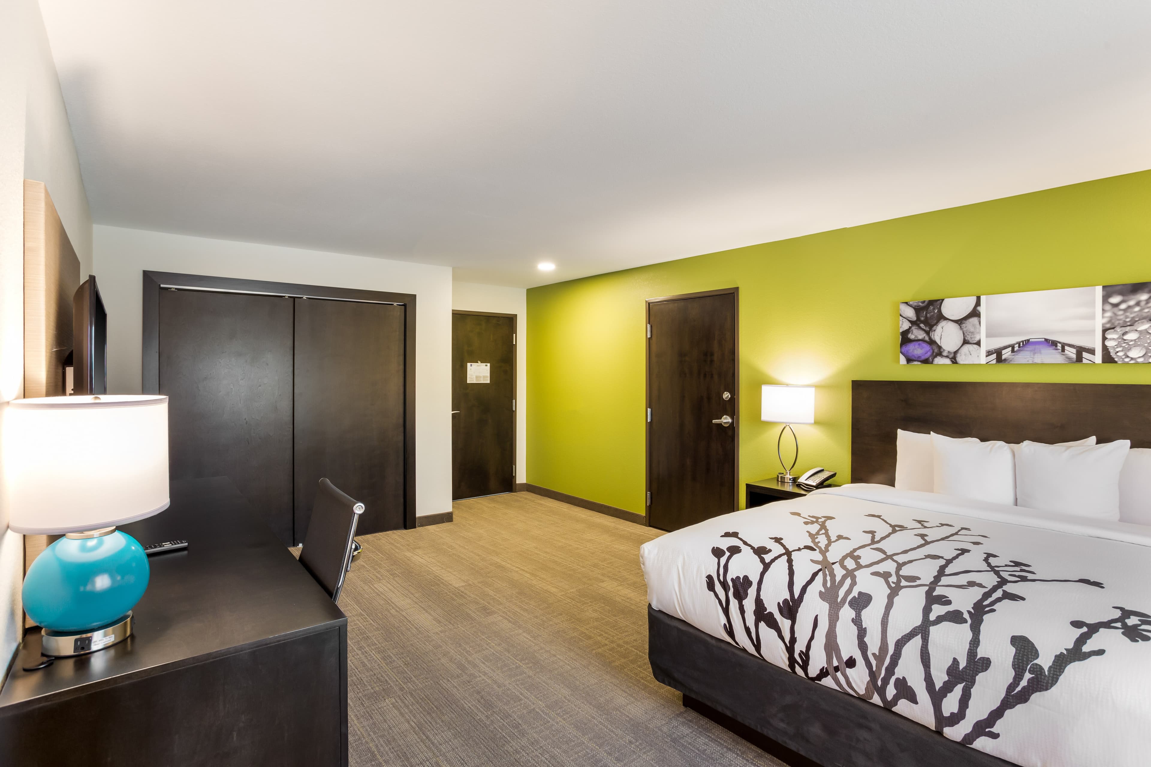 Sleep Inn Logan Ohio-Hocking Hills - Image 4