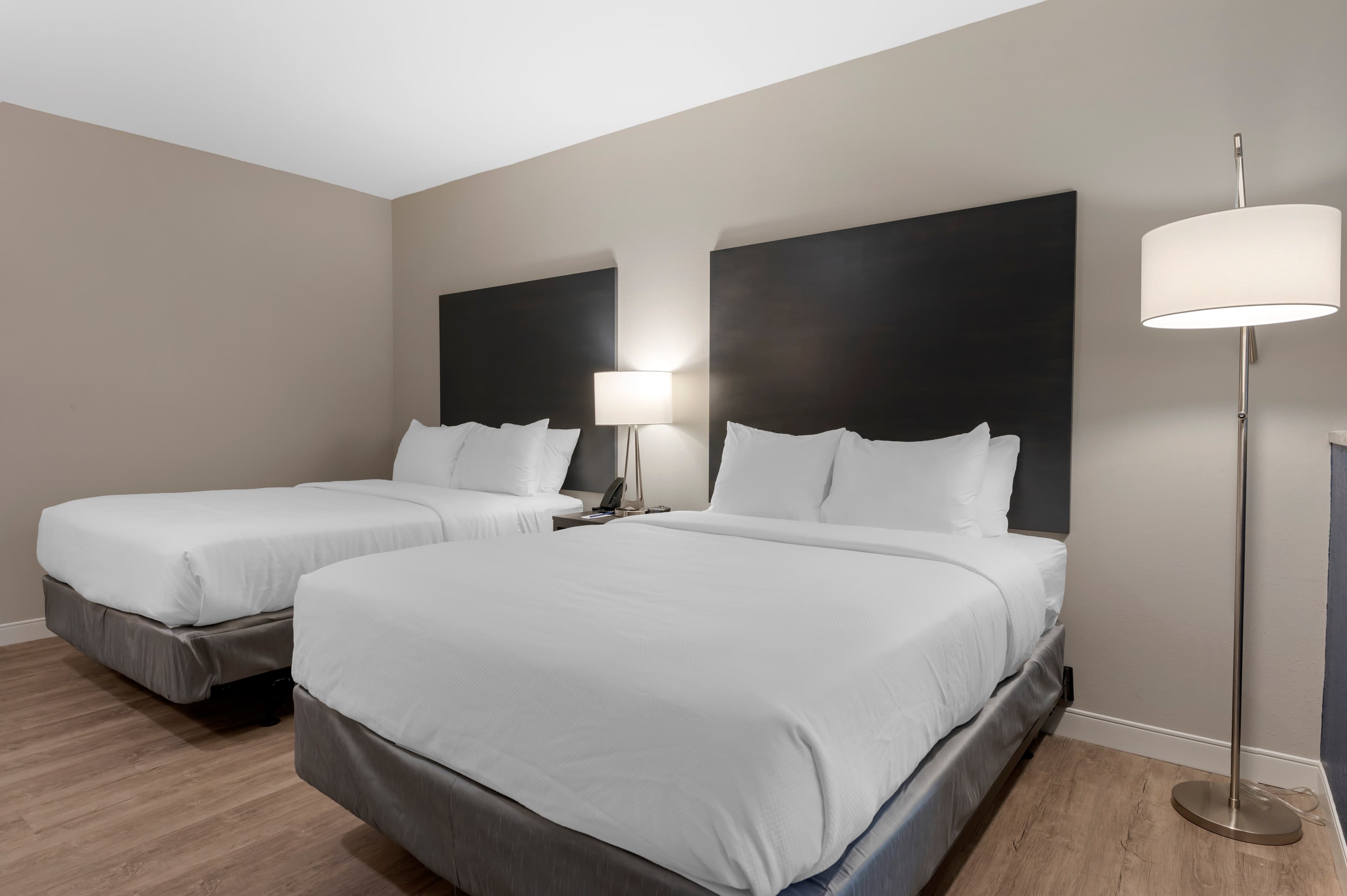 Comfort Suites Cincinnati University - Downtown — 14