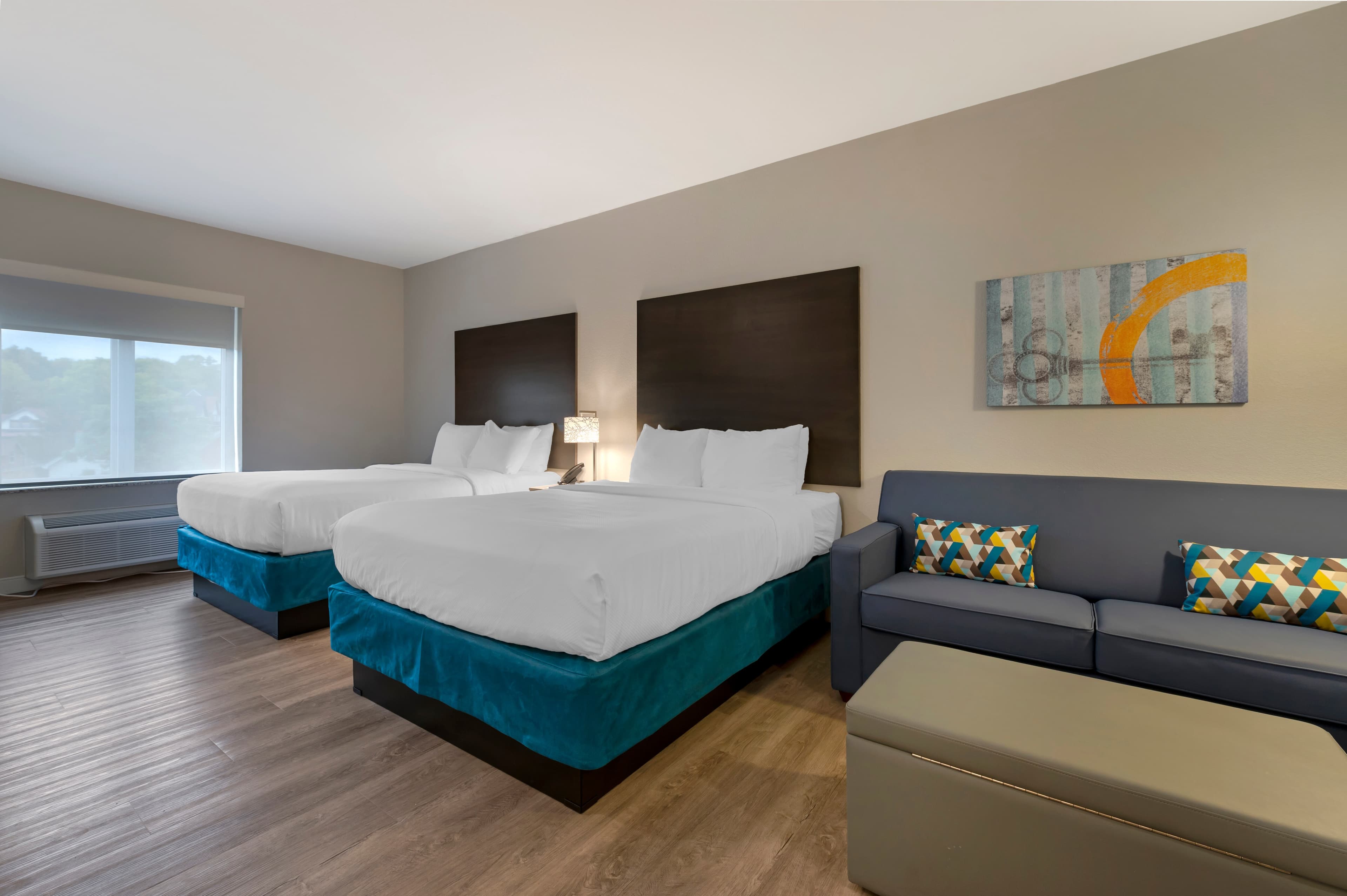 MainStay Suites Cincinnati University - Uptown — 8