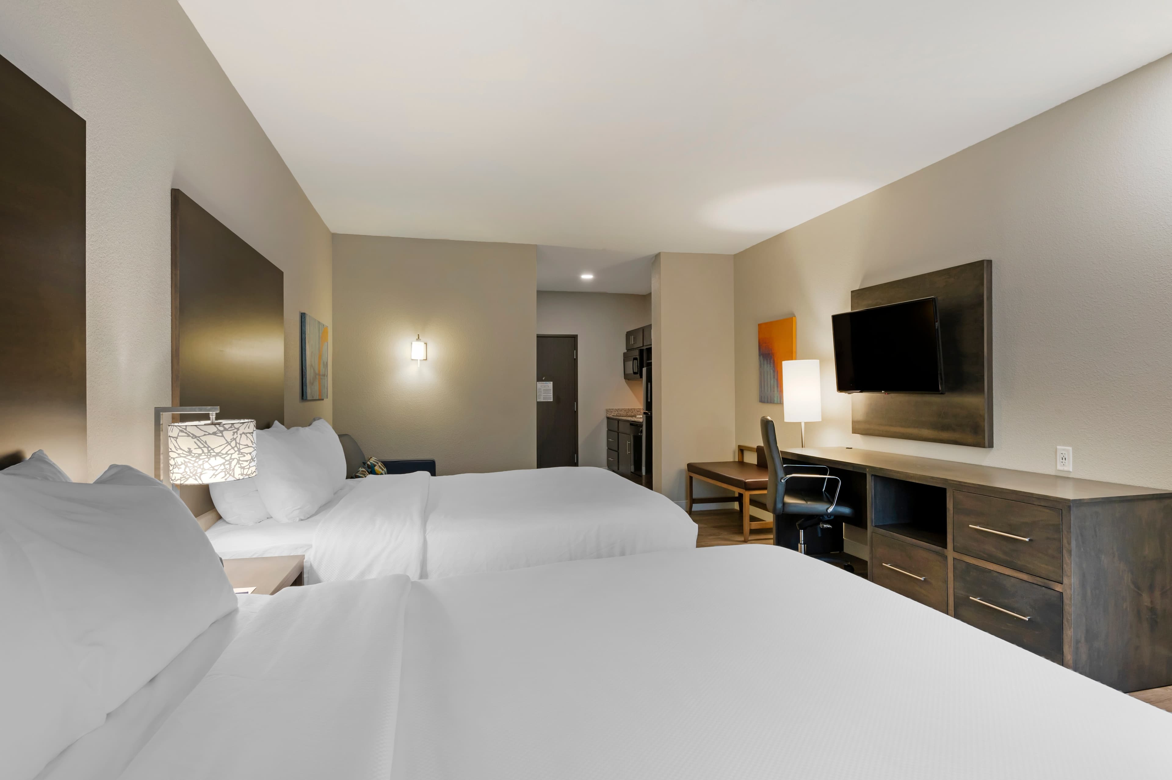 MainStay Suites Cincinnati University - Uptown — 9