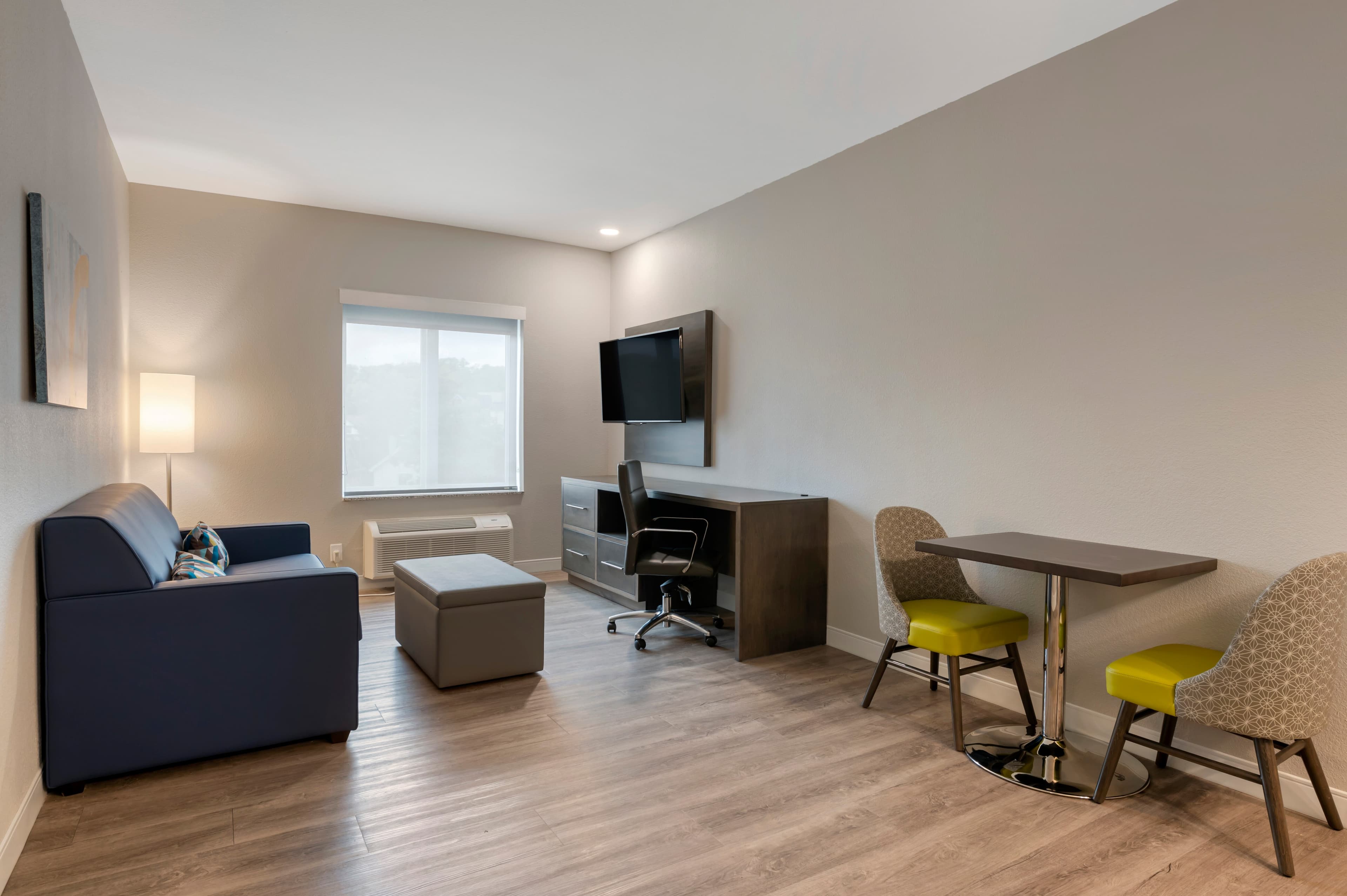 MainStay Suites Cincinnati University - Uptown — 22