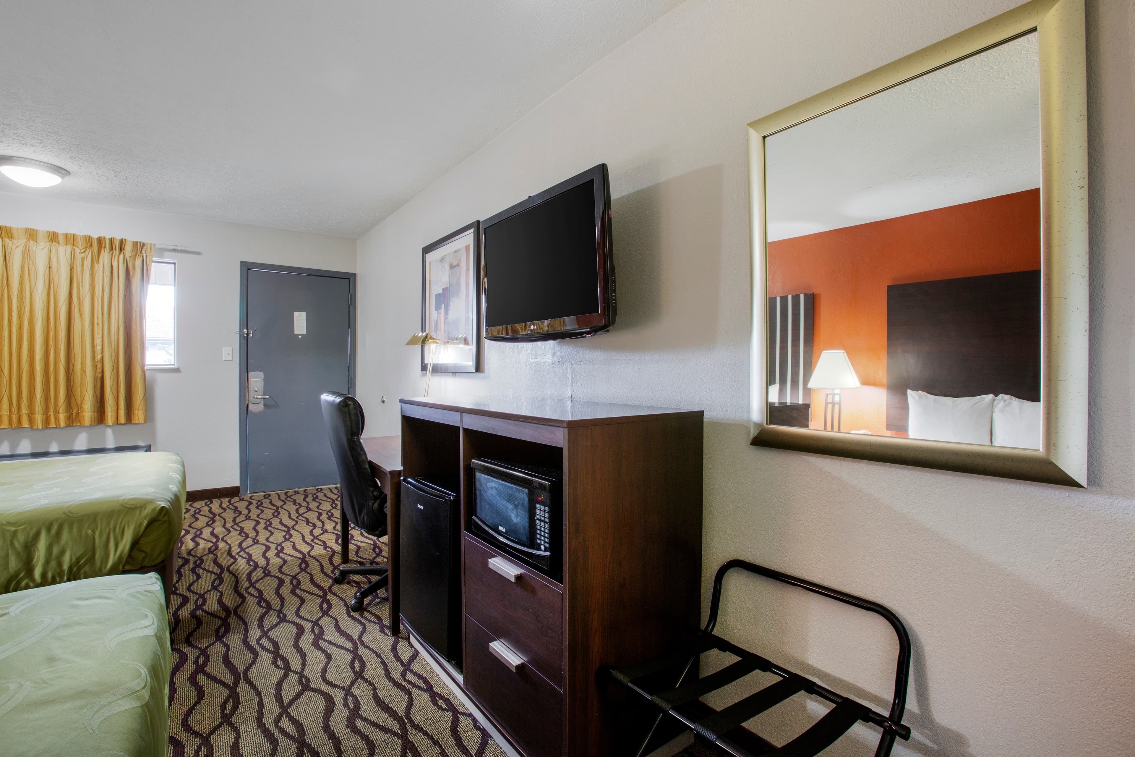 Quality Inn Columbus-East — 25