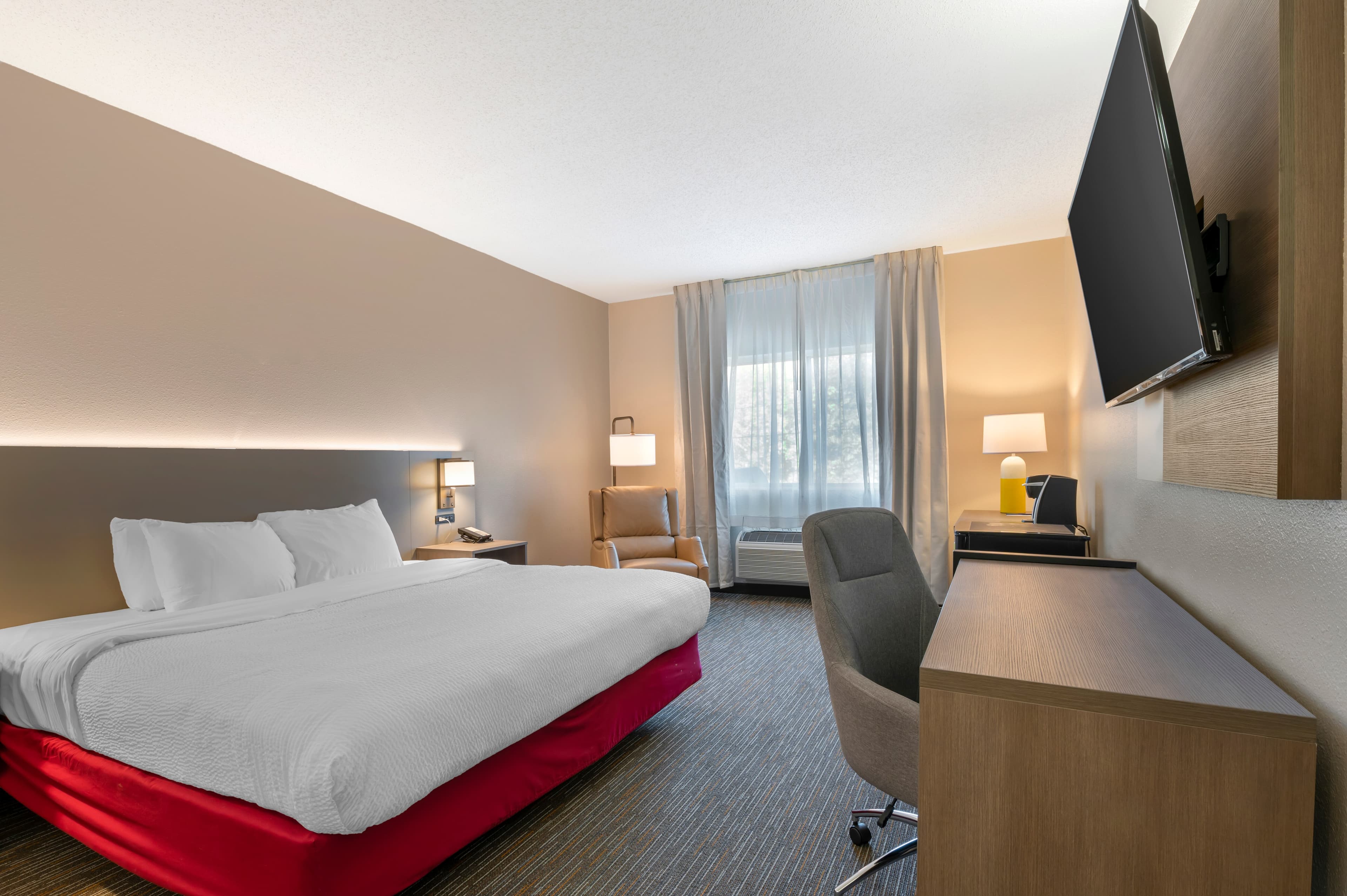 Comfort Inn & Suites Zanesville City Center - Image 5