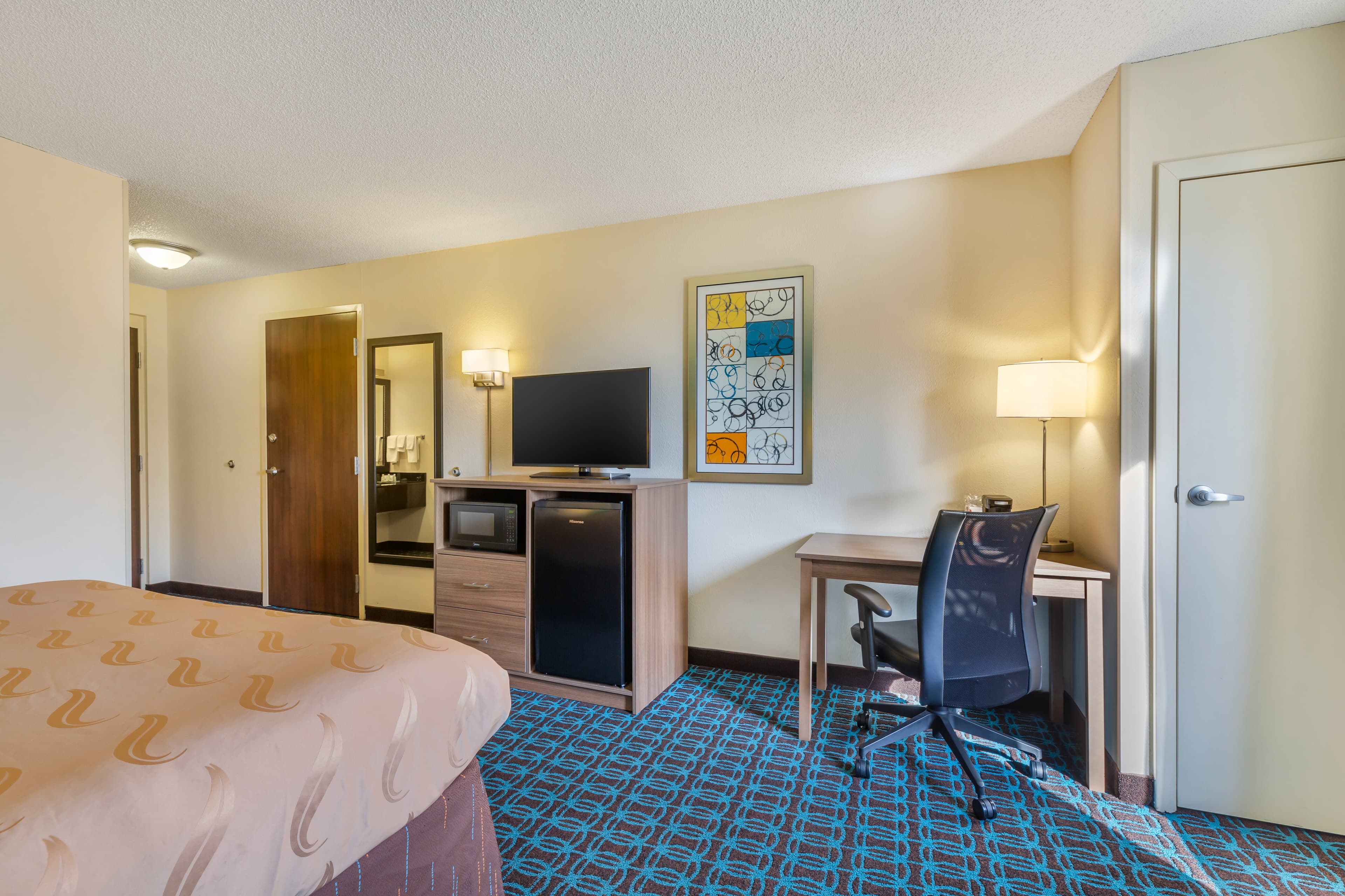 Quality Inn & Suites Sandusky - Image 4