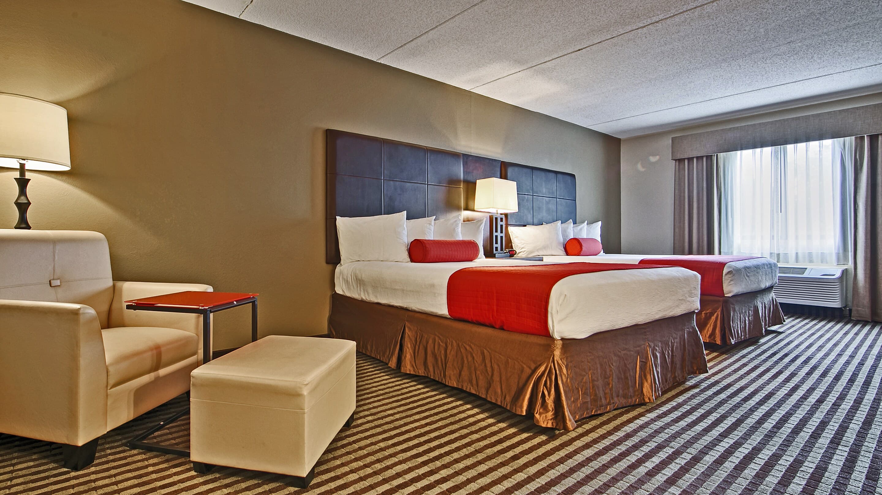 Comfort Inn & Suites Copley Akron - Image 5