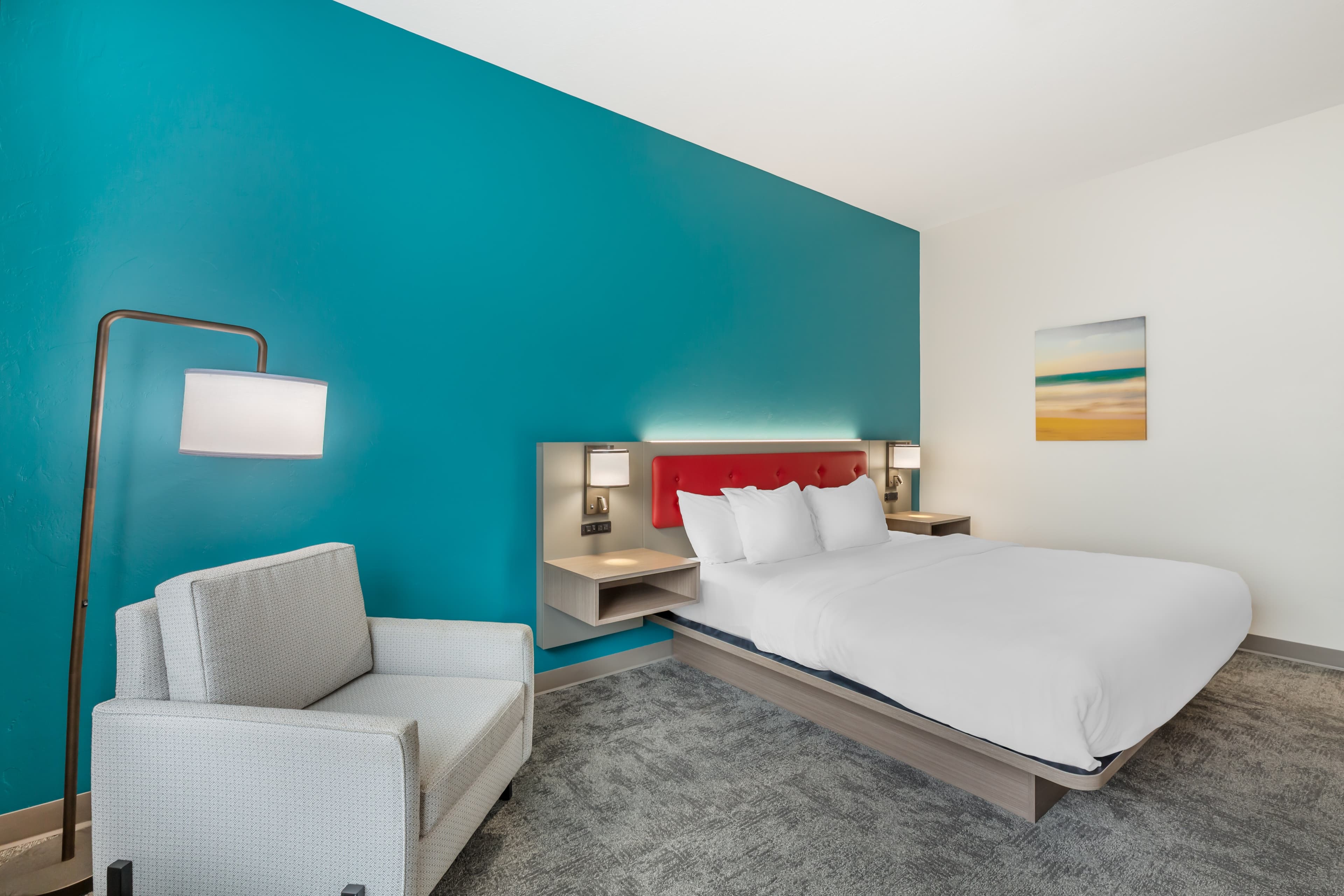 Comfort Inn & Suites Dover - Image 3