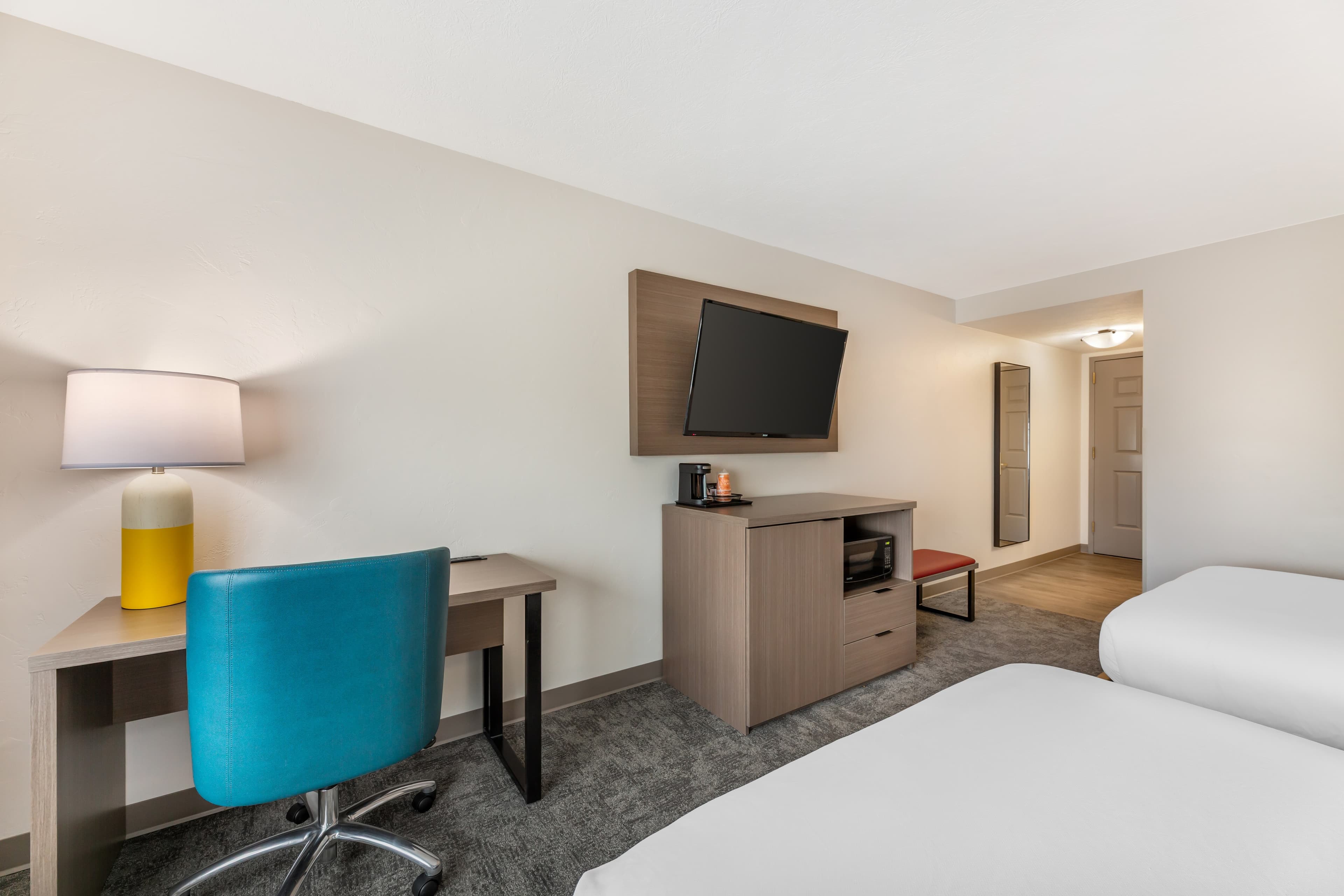 Comfort Inn & Suites Dover — 9