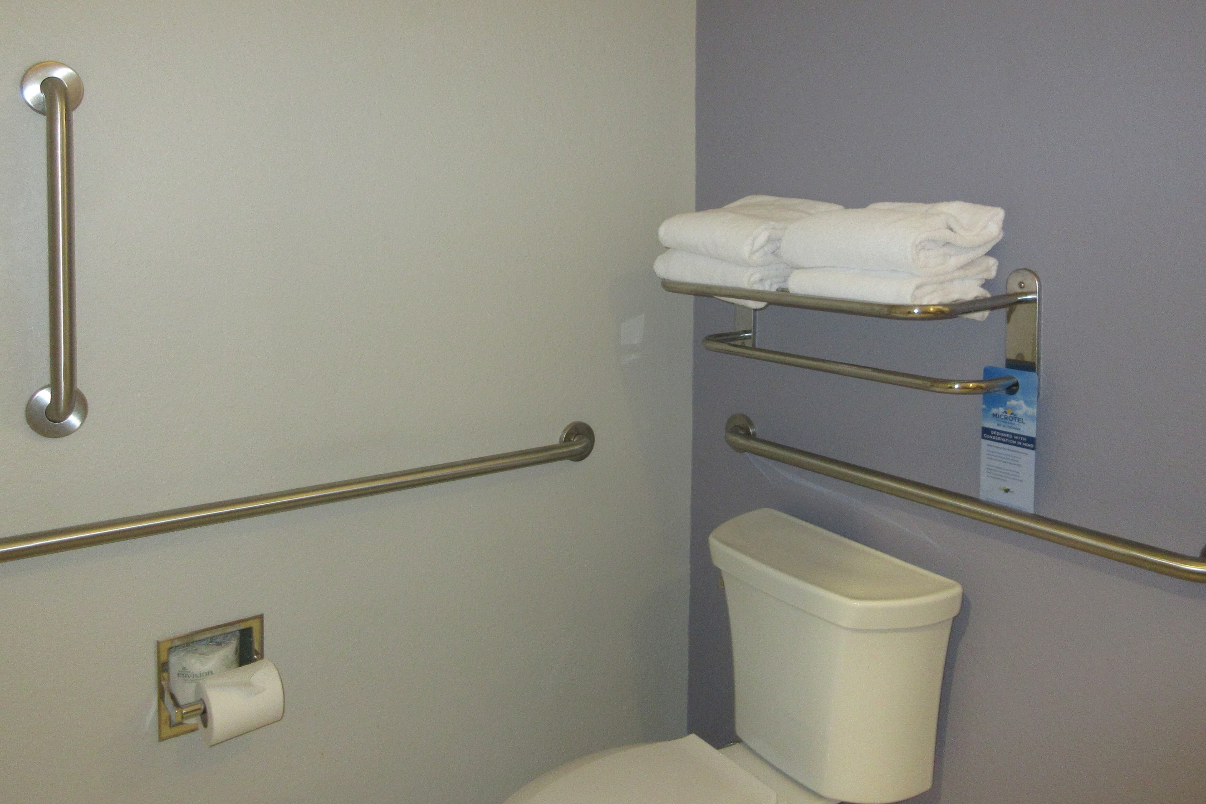 Quality Inn & Suites Caldwell I-77 — 8