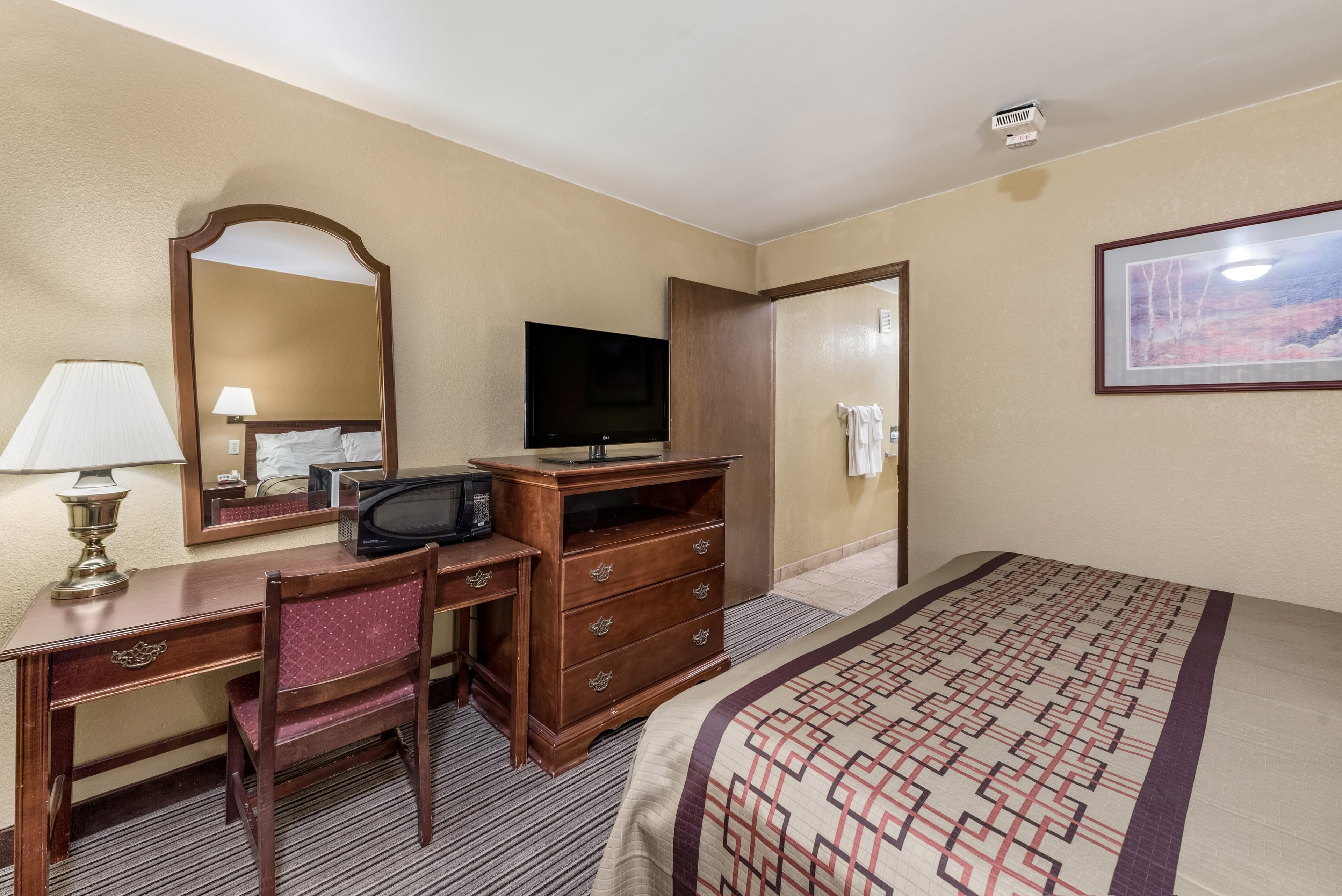 Rodeway Inn Columbus West — 30