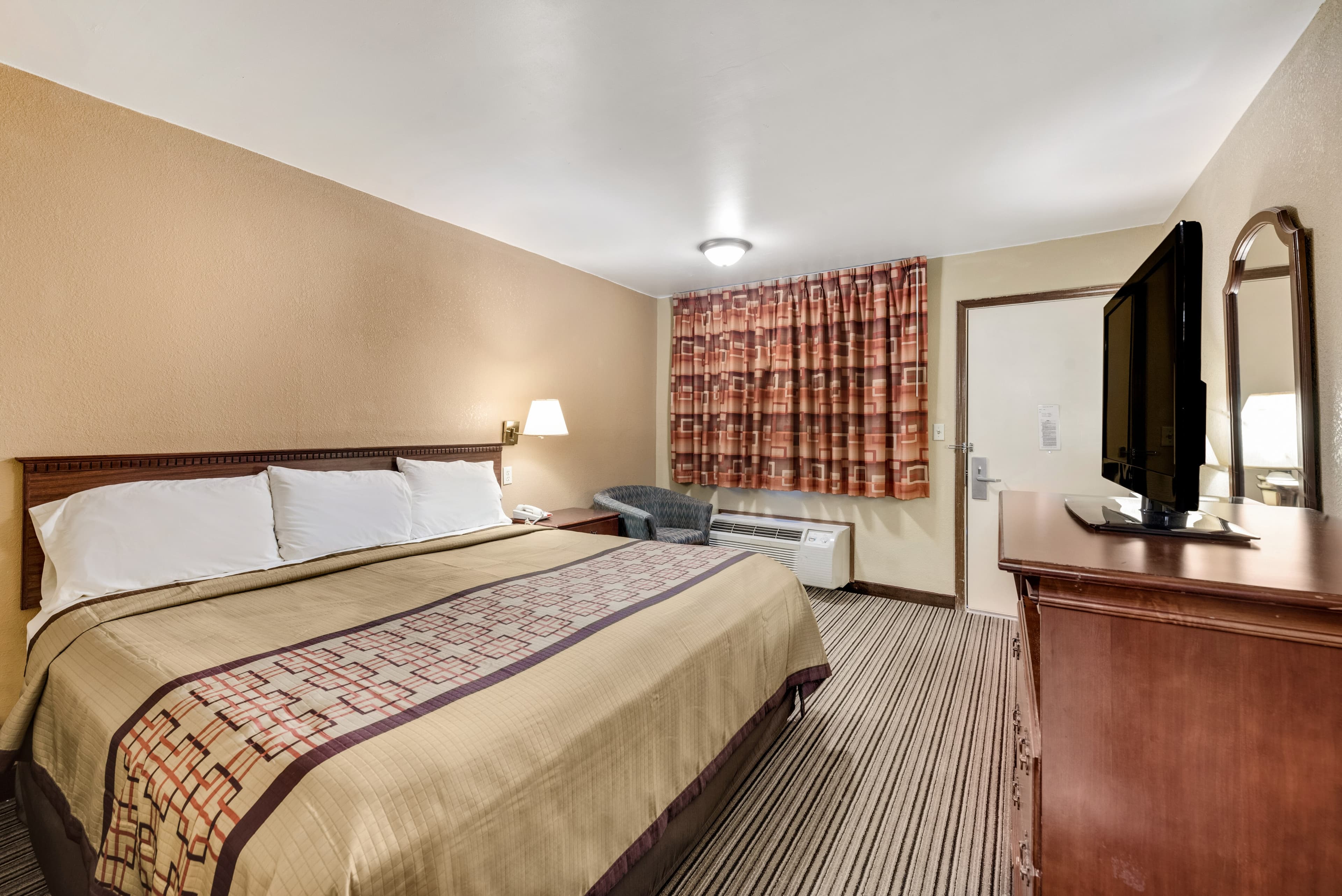 Rodeway Inn Columbus West — 31