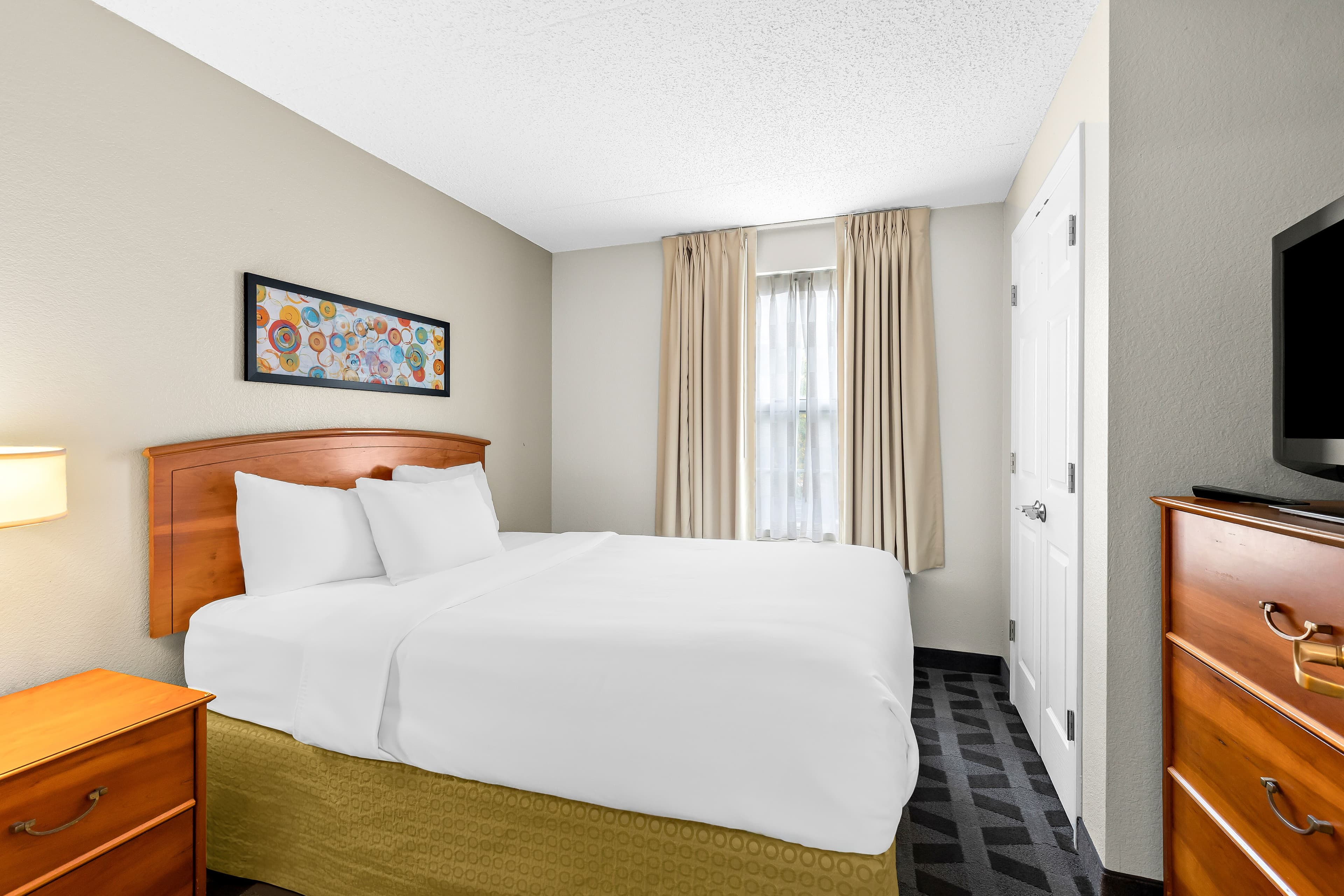 MainStay Suites Middleburg Heights Cleveland Airport — 24
