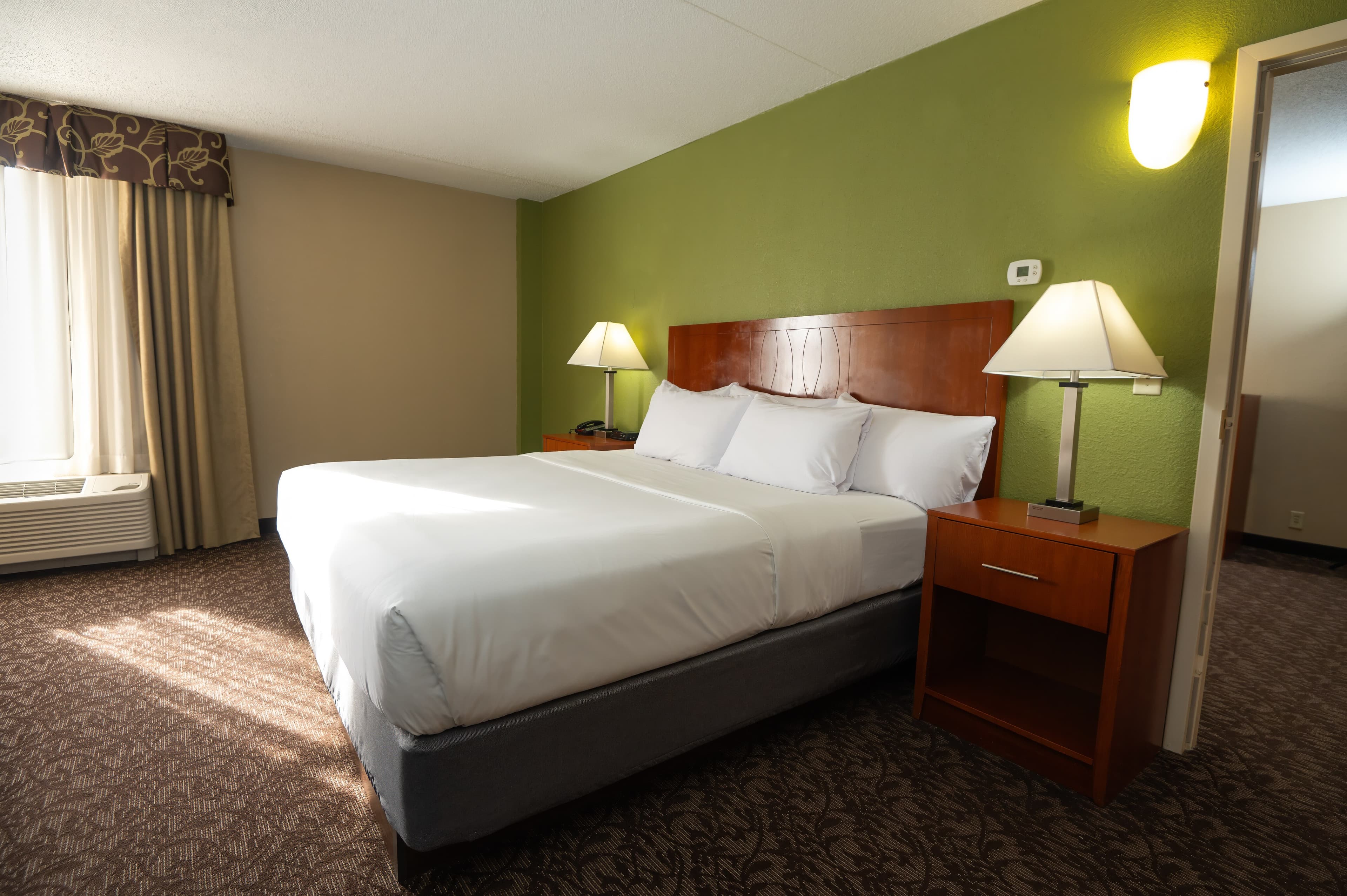 Quality Inn & Suites Downtown Mansfield — 13
