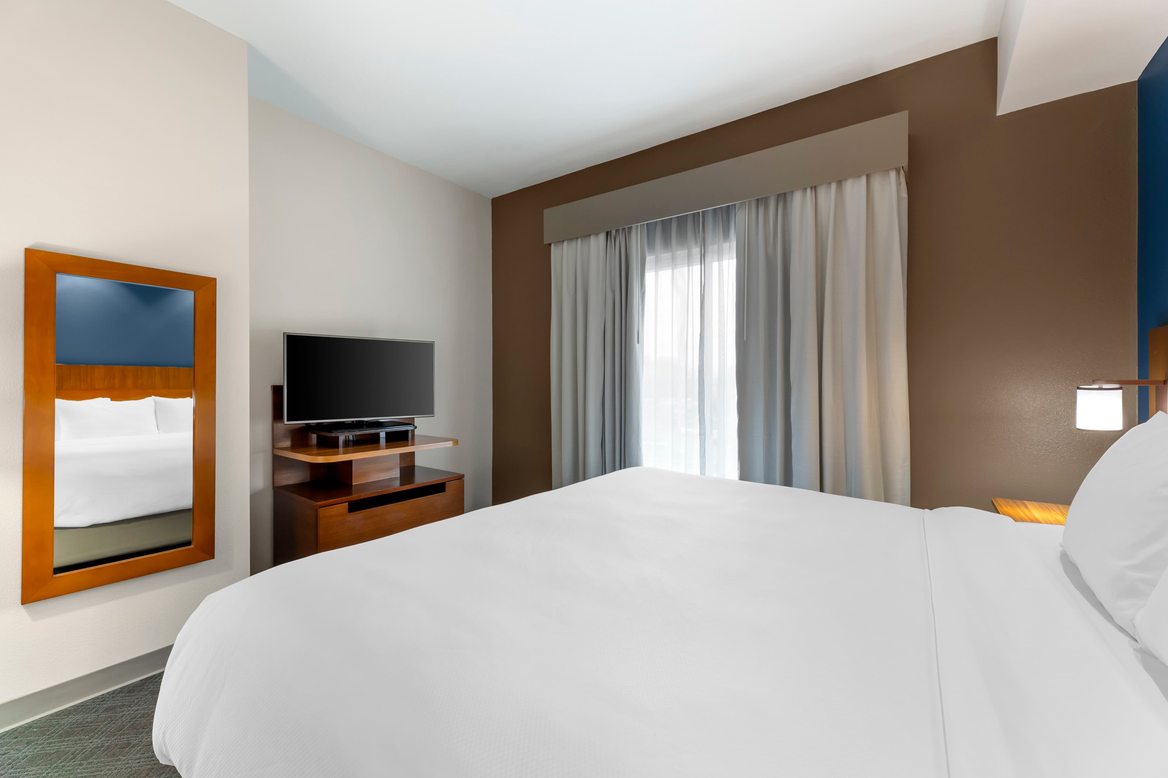 Comfort Inn & Suites Akron South — 23