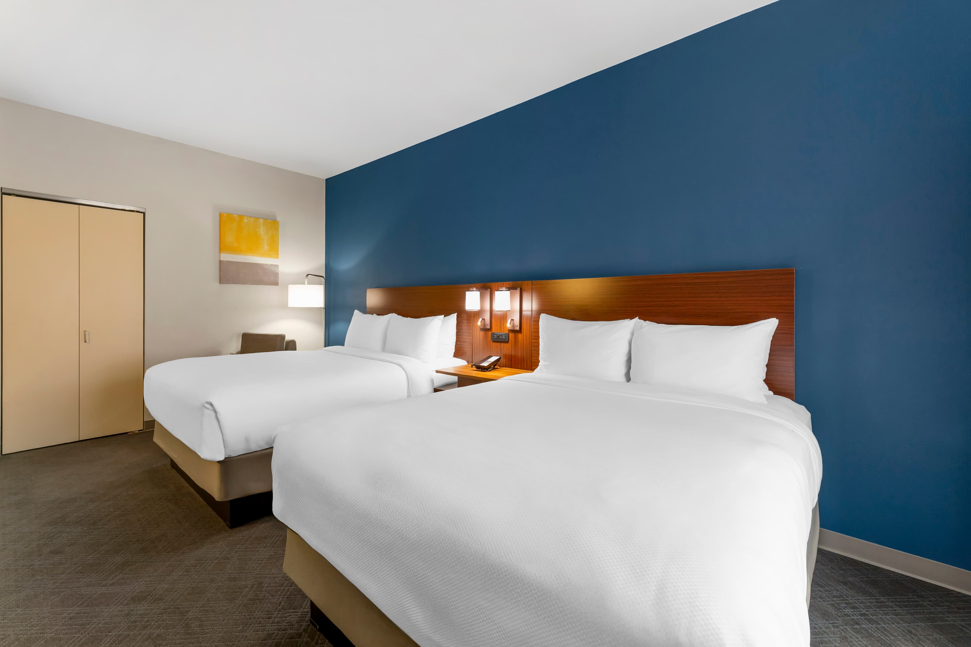 Comfort Inn & Suites Akron South — 15