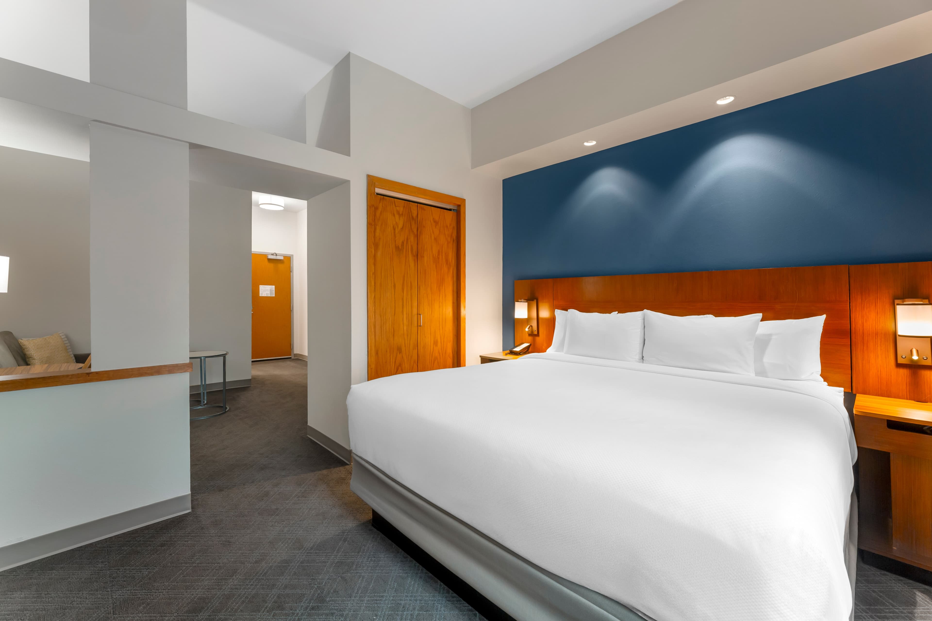 Comfort Inn & Suites Akron South — 19