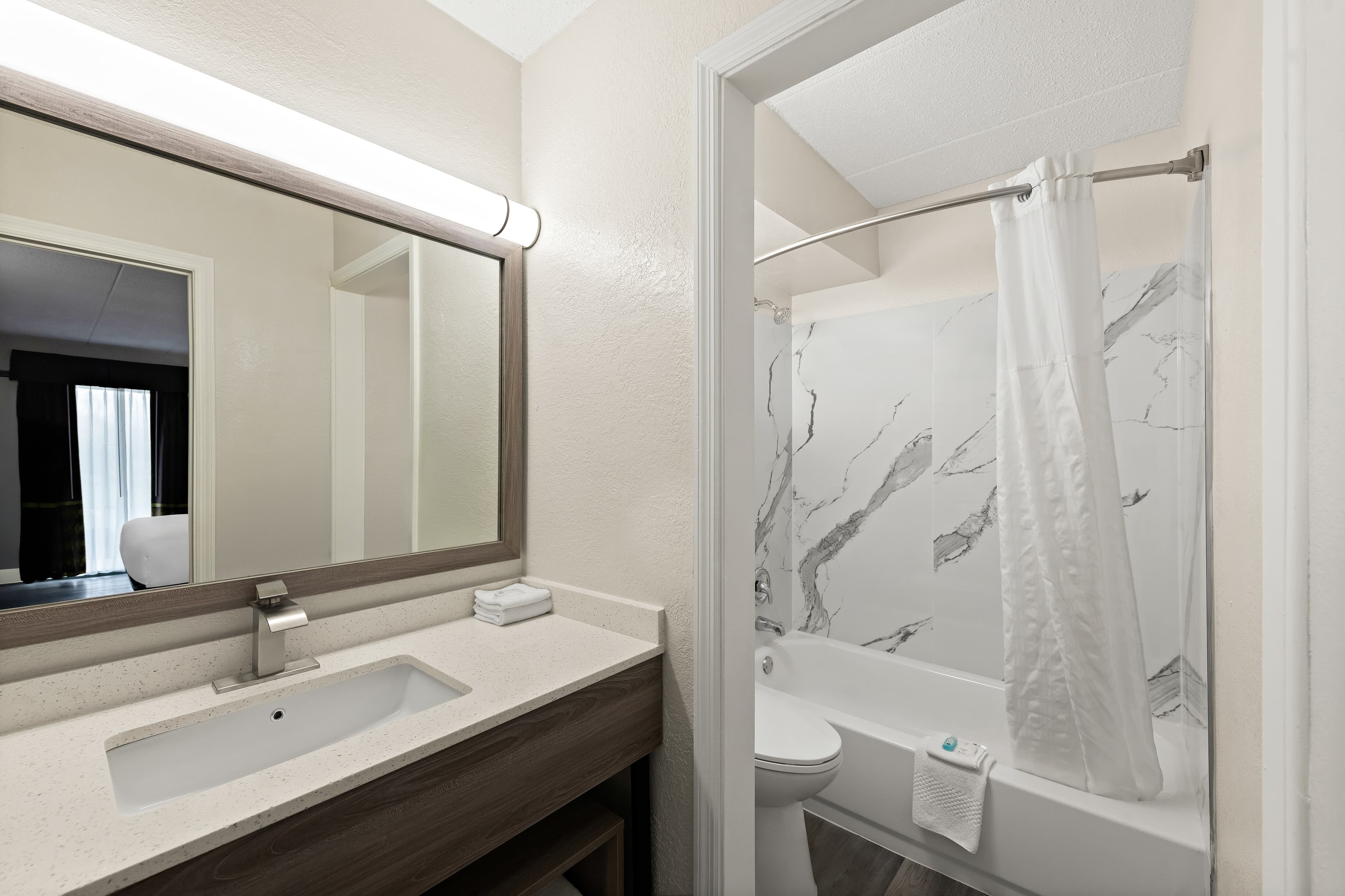Suburban Studios Mason Near Kings Island — 10