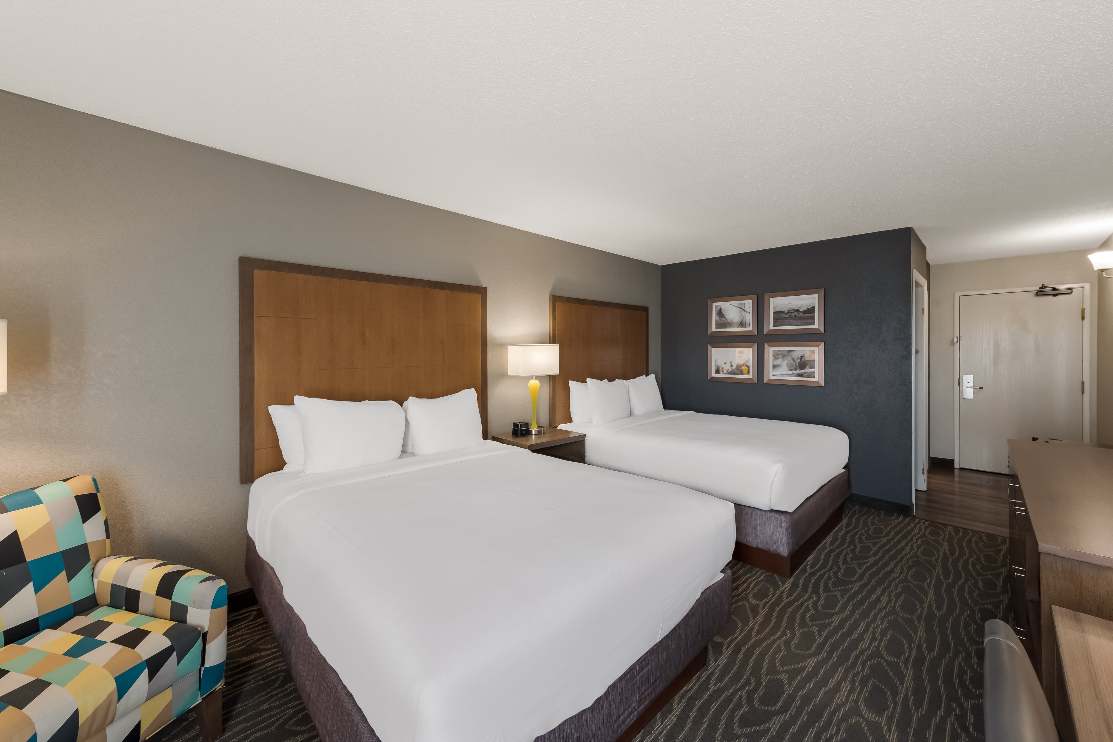 Comfort Inn & Suites Tipp City Dayton North I-75 — 13