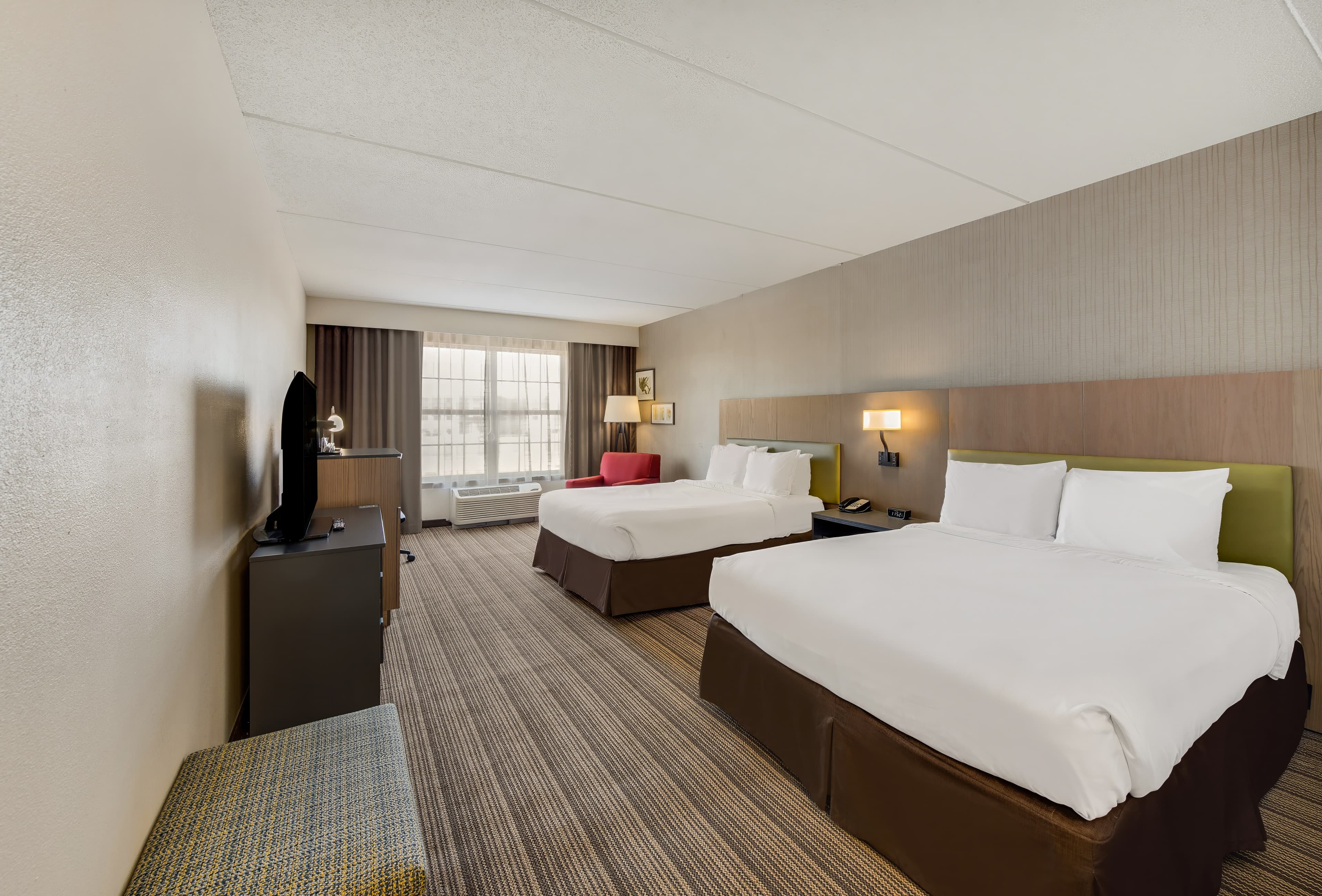 Country Inn & Suites by Radisson, Findlay, OH — 30