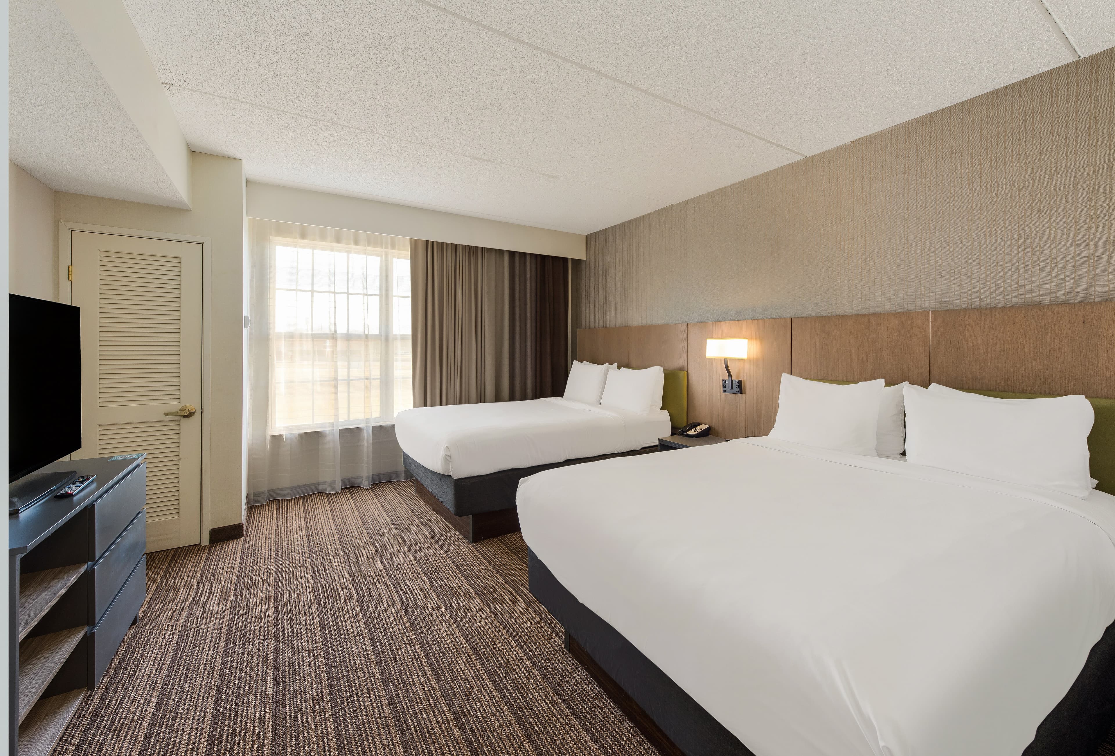 Country Inn & Suites by Radisson, Findlay, OH — 38