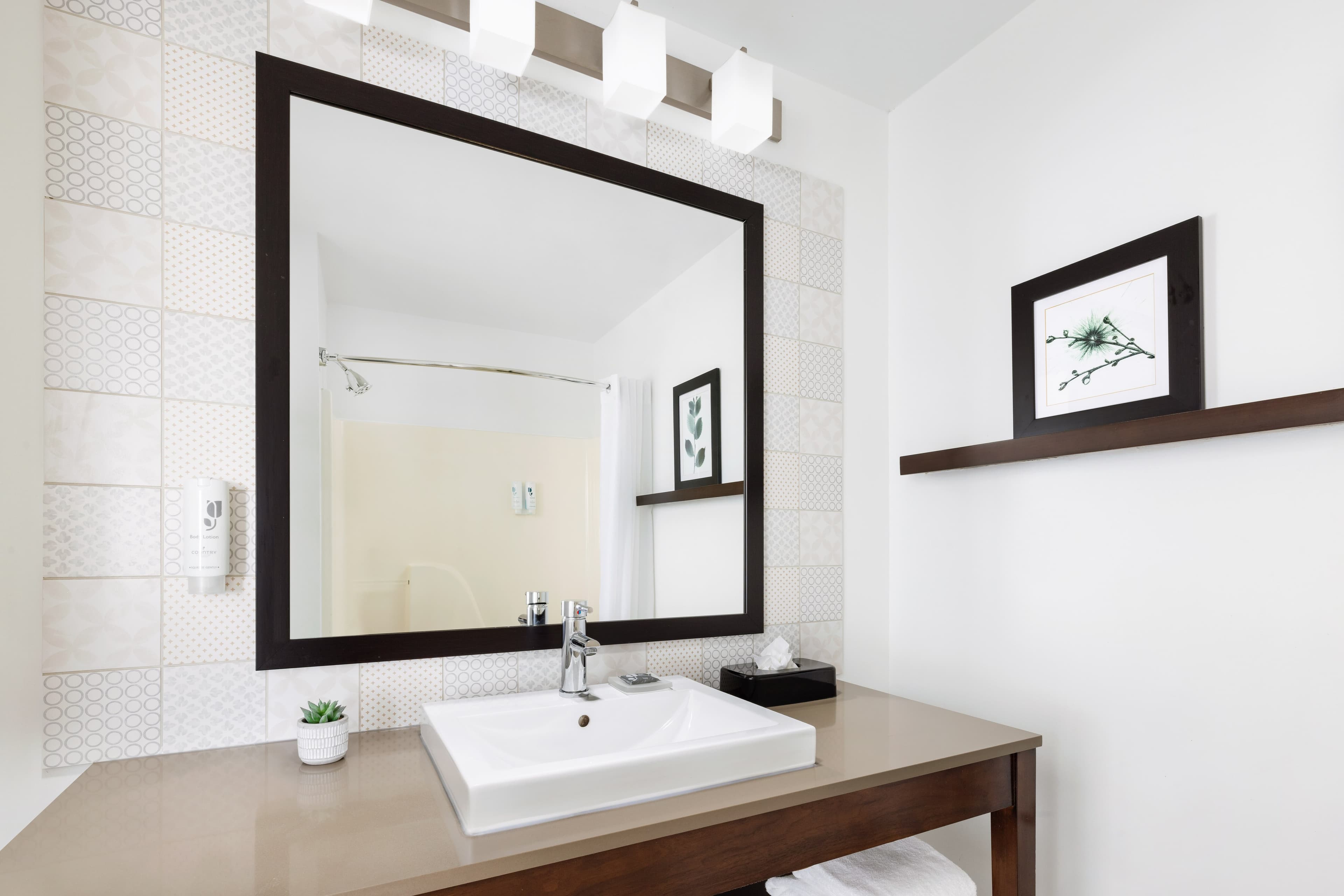 Country Inn & Suites by Radisson, Springfield, OH - Image 3
