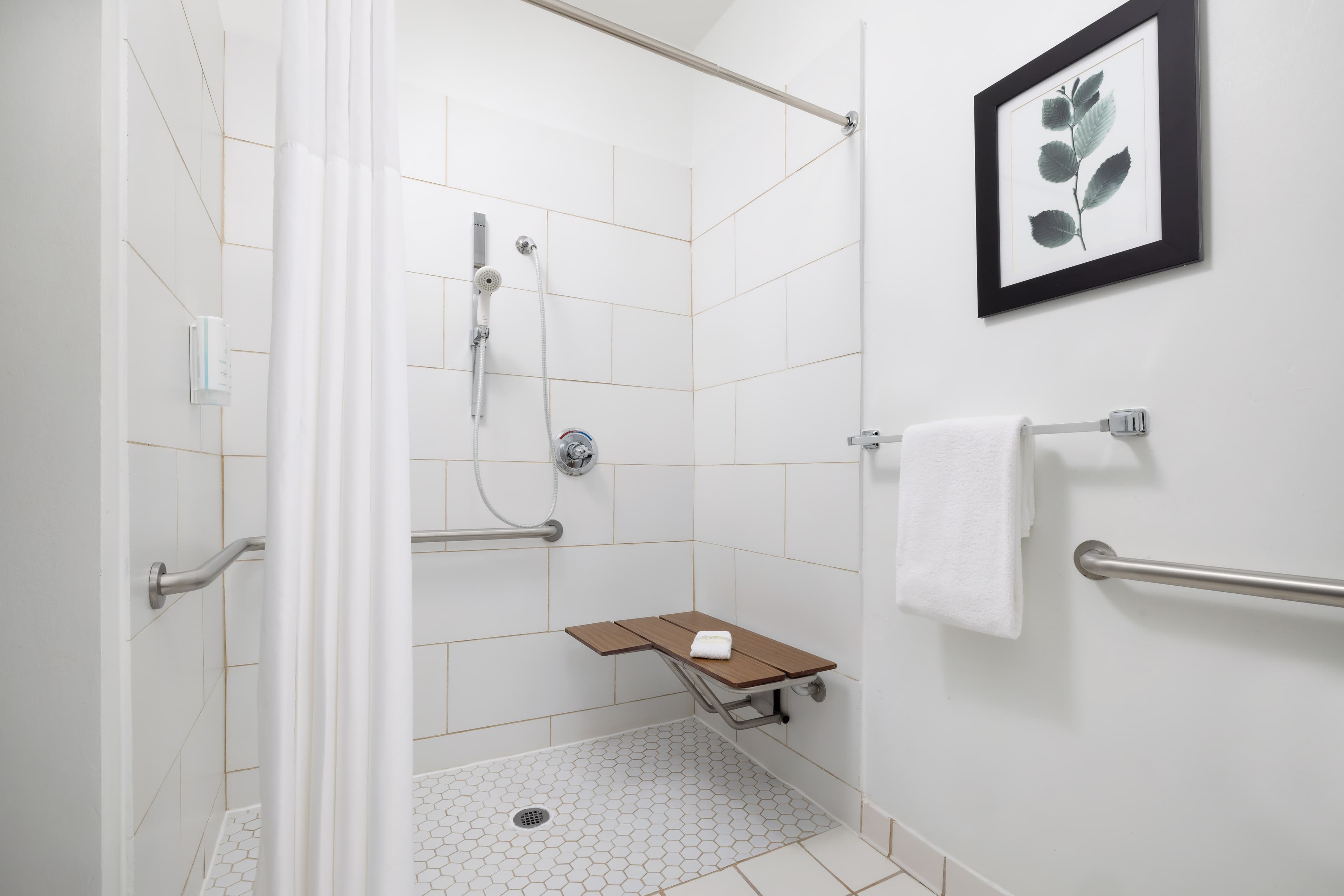 Country Inn & Suites by Radisson, Springfield, OH — 8