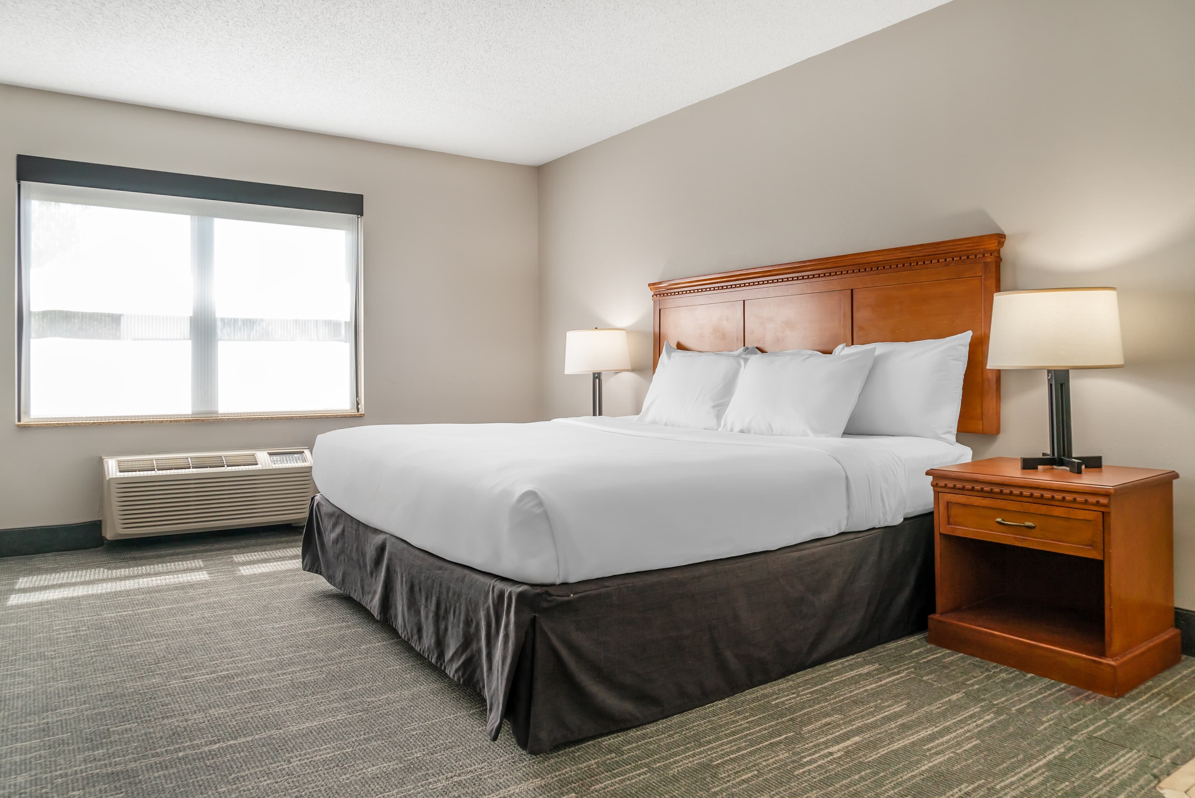 Country Inn & Suites by Radisson, Rossford - Toledo South — 20