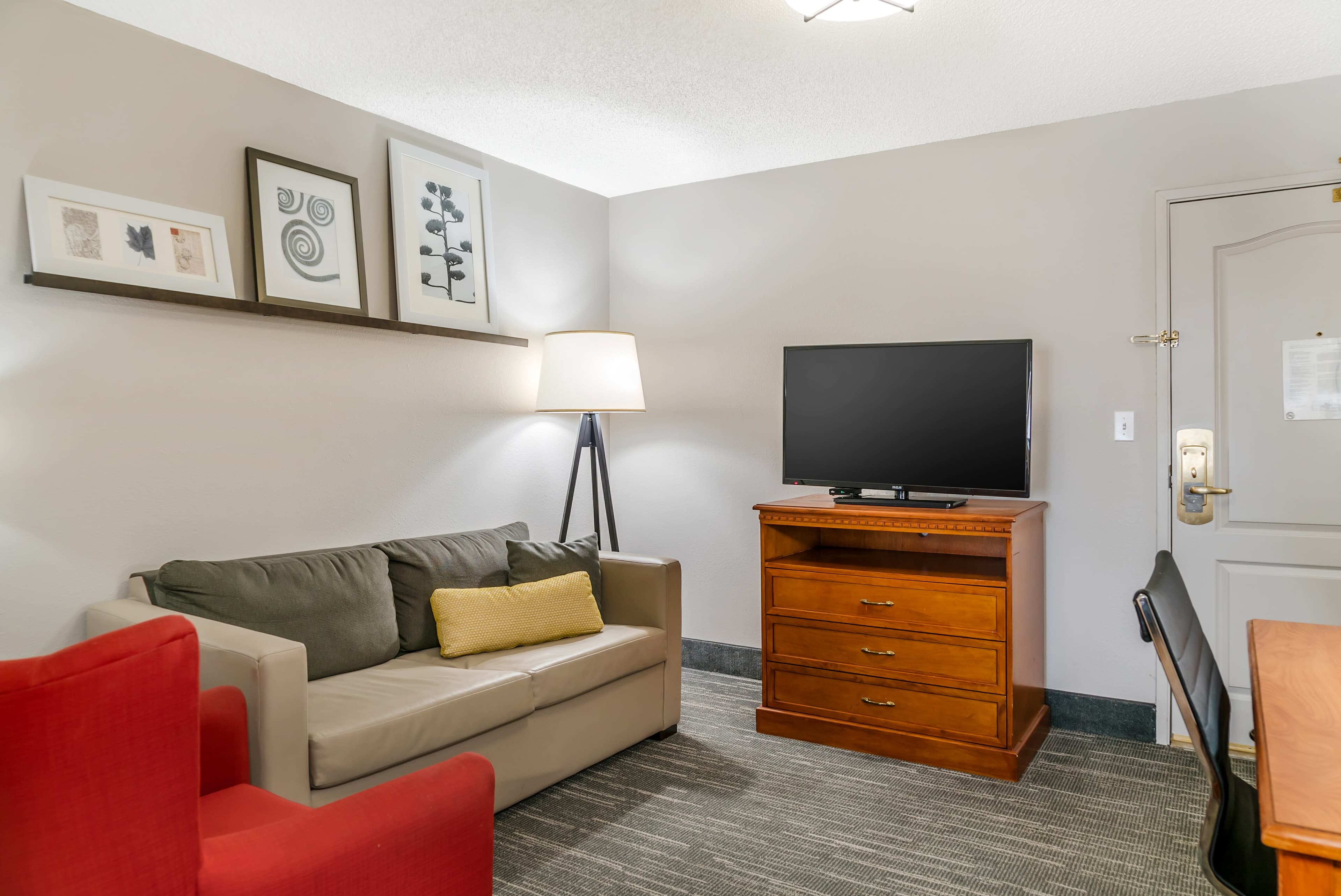Country Inn & Suites by Radisson, Rossford - Toledo South — 18