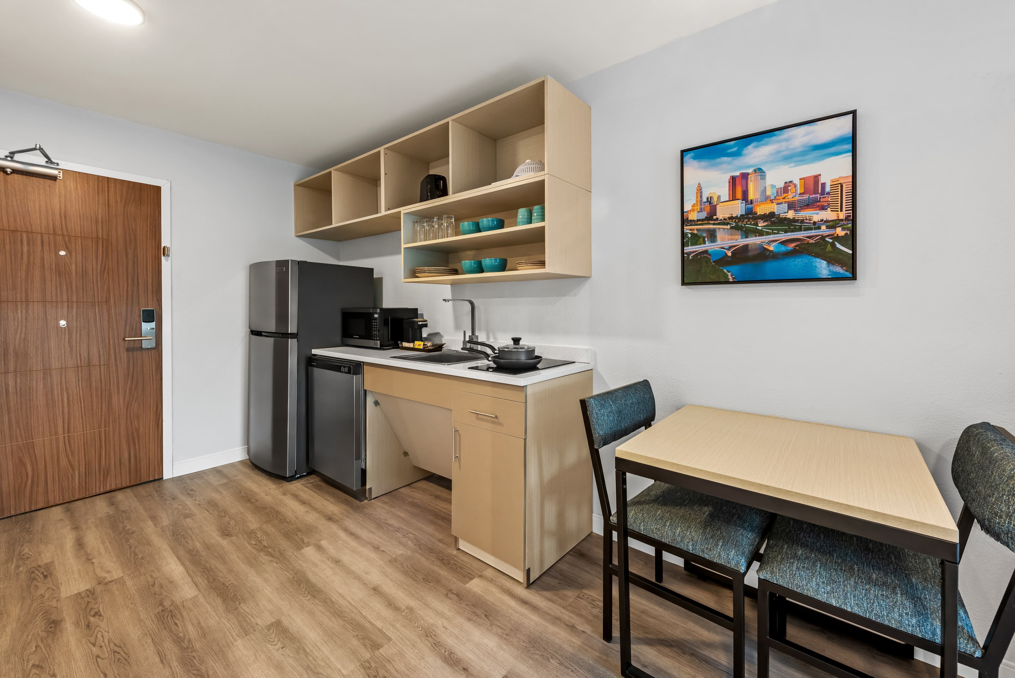 MainStay Suites Columbus North - Worthington — 8