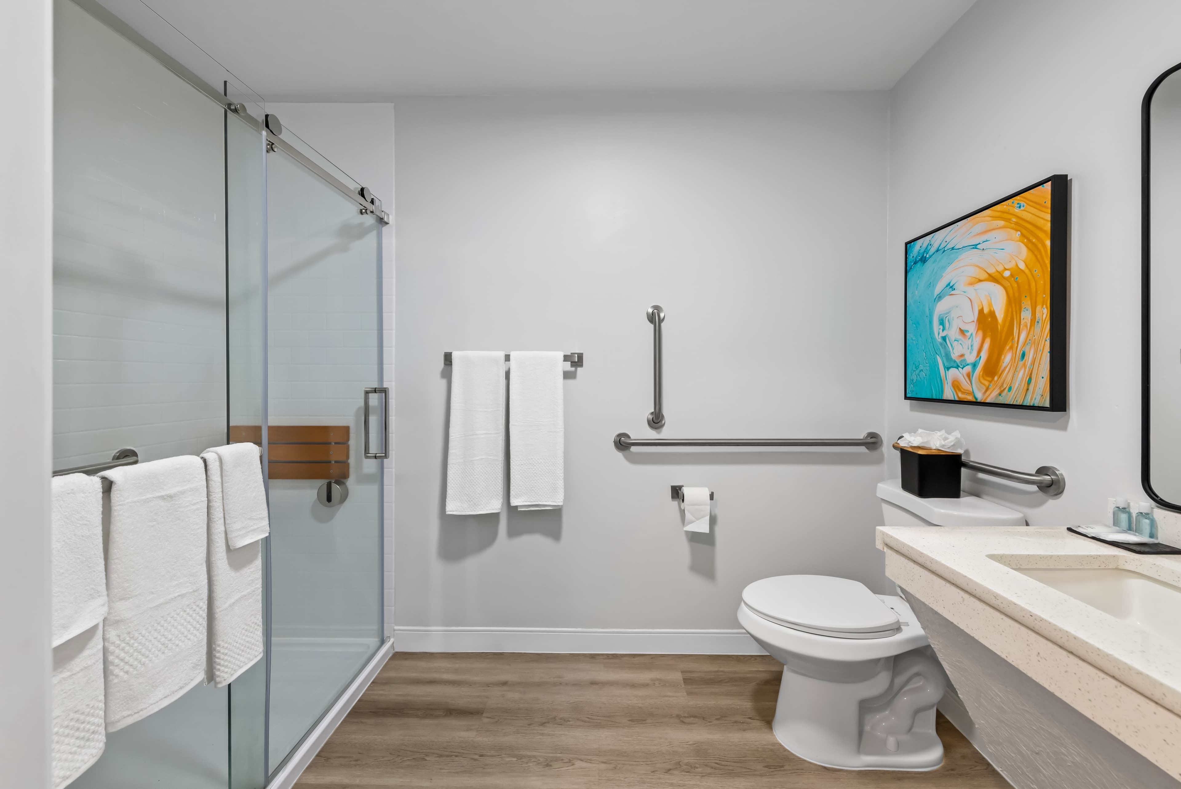 MainStay Suites Columbus North - Worthington — 10