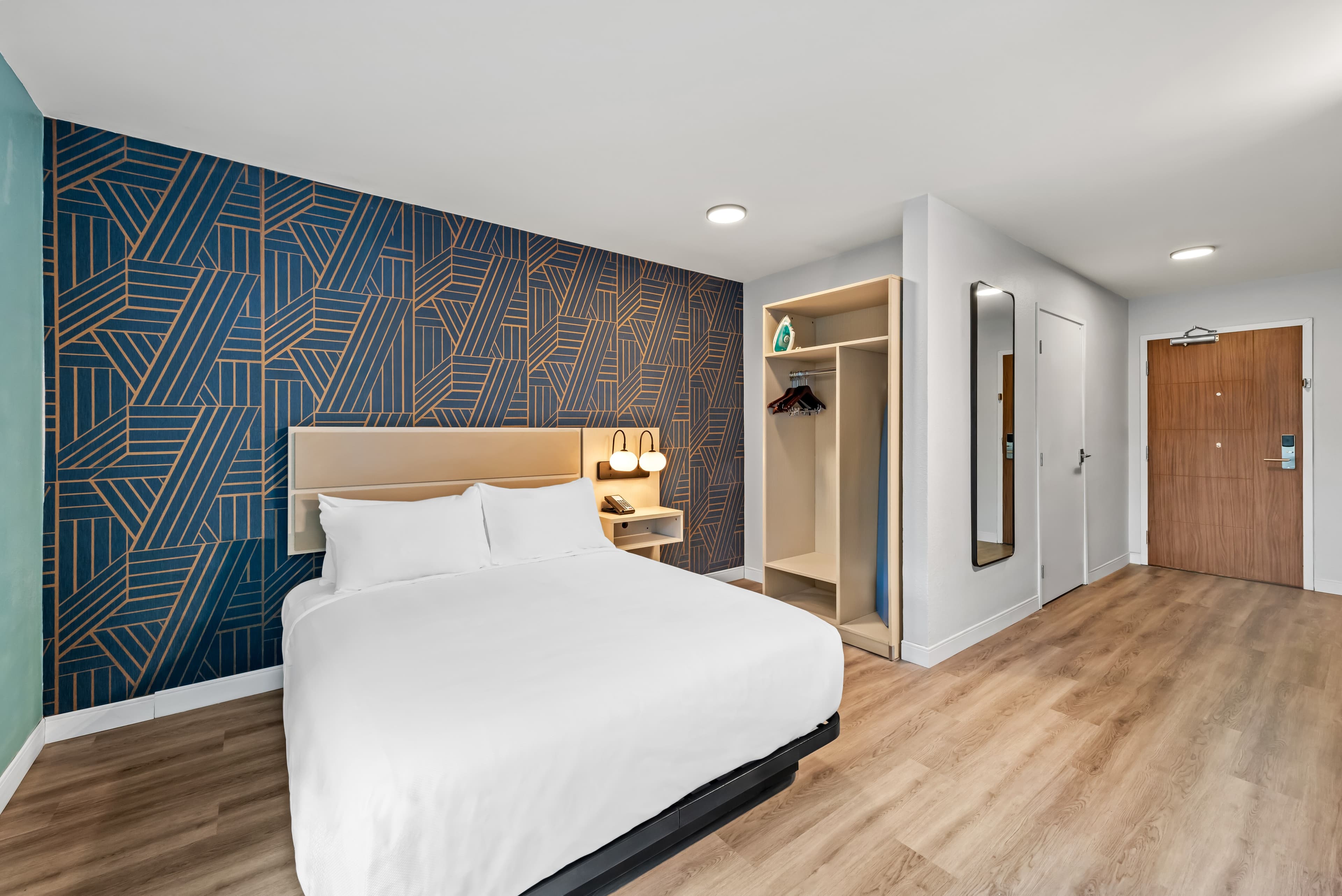 MainStay Suites Columbus North - Worthington — 15