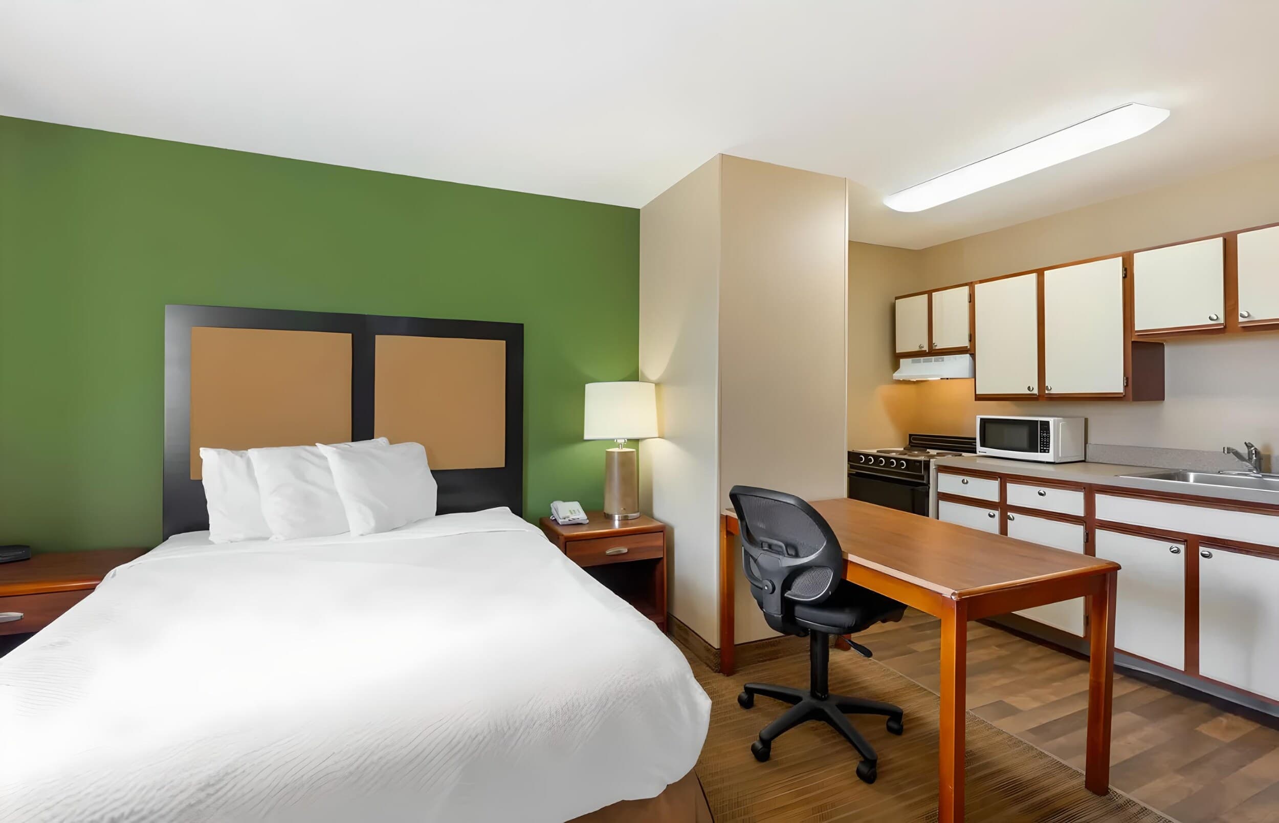 Suburban Studios Copley Akron West — 10