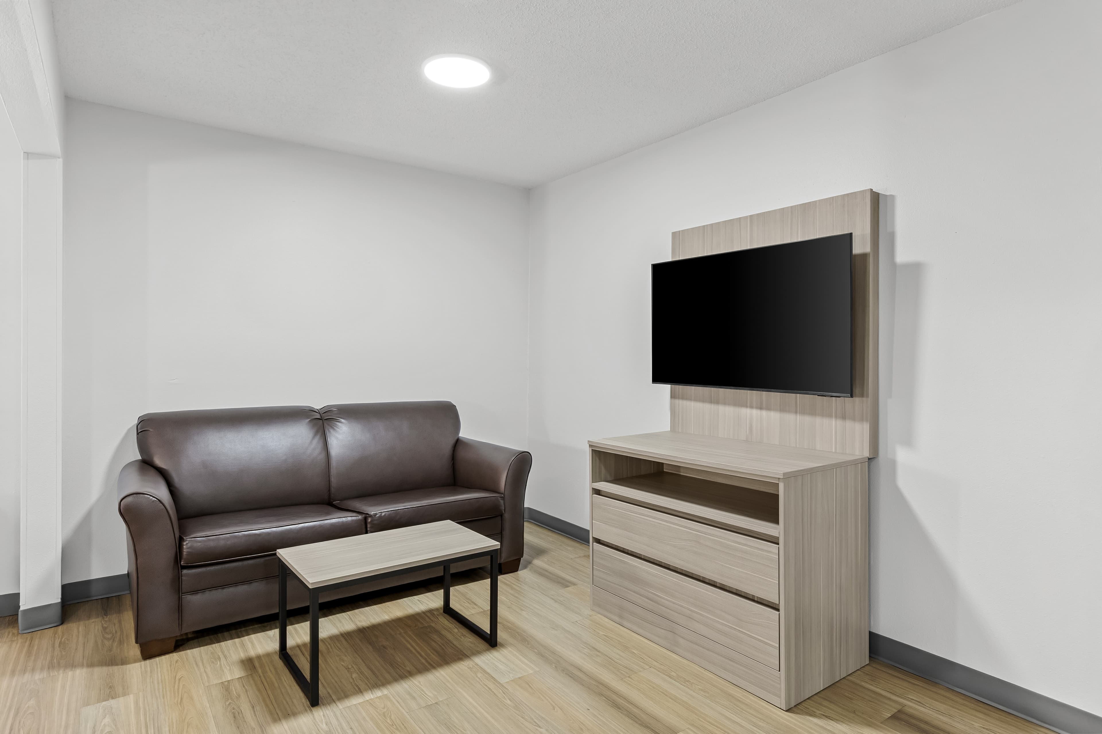 Suburban Studios Copley Akron West — 14