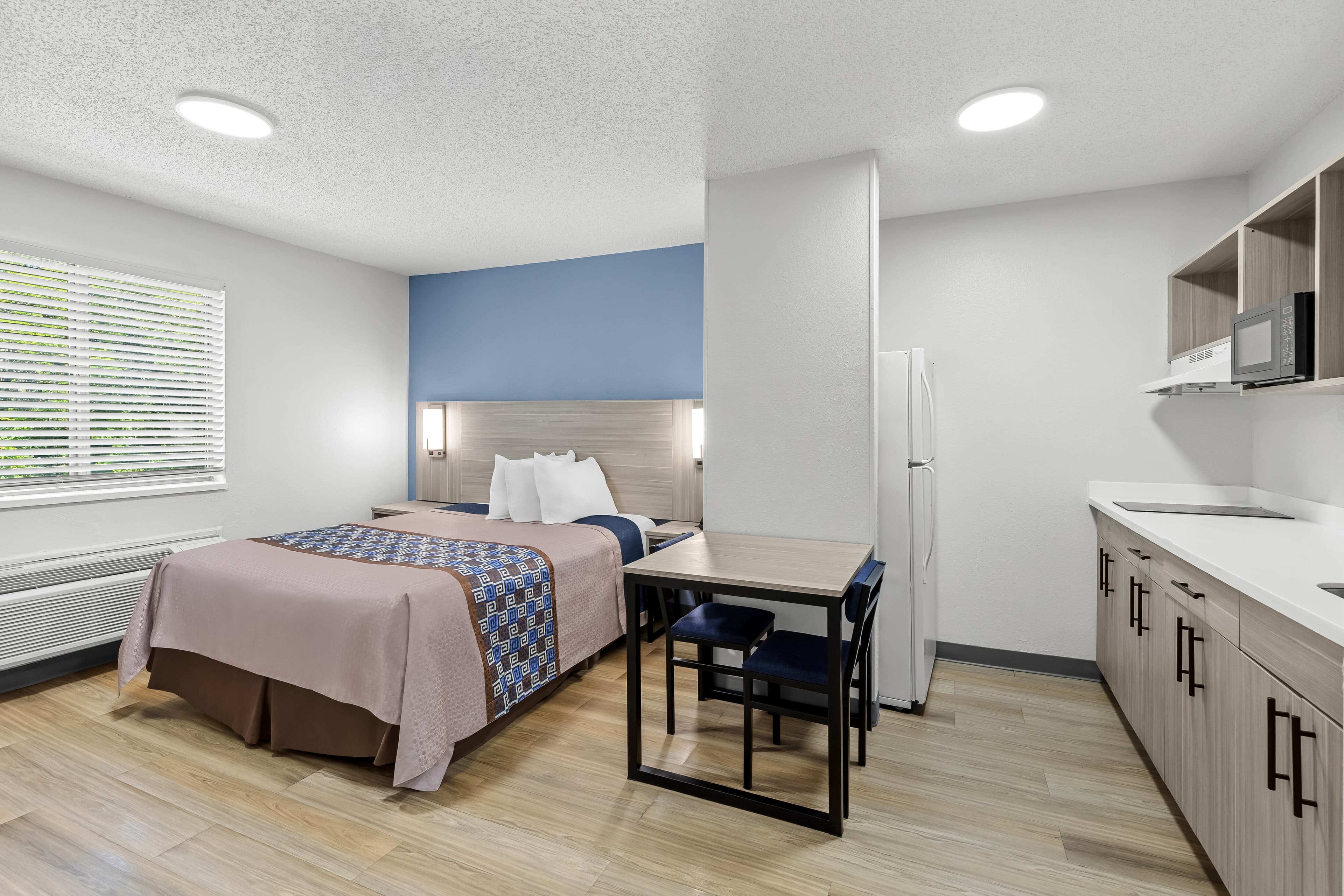 Suburban Studios Copley Akron West — 8