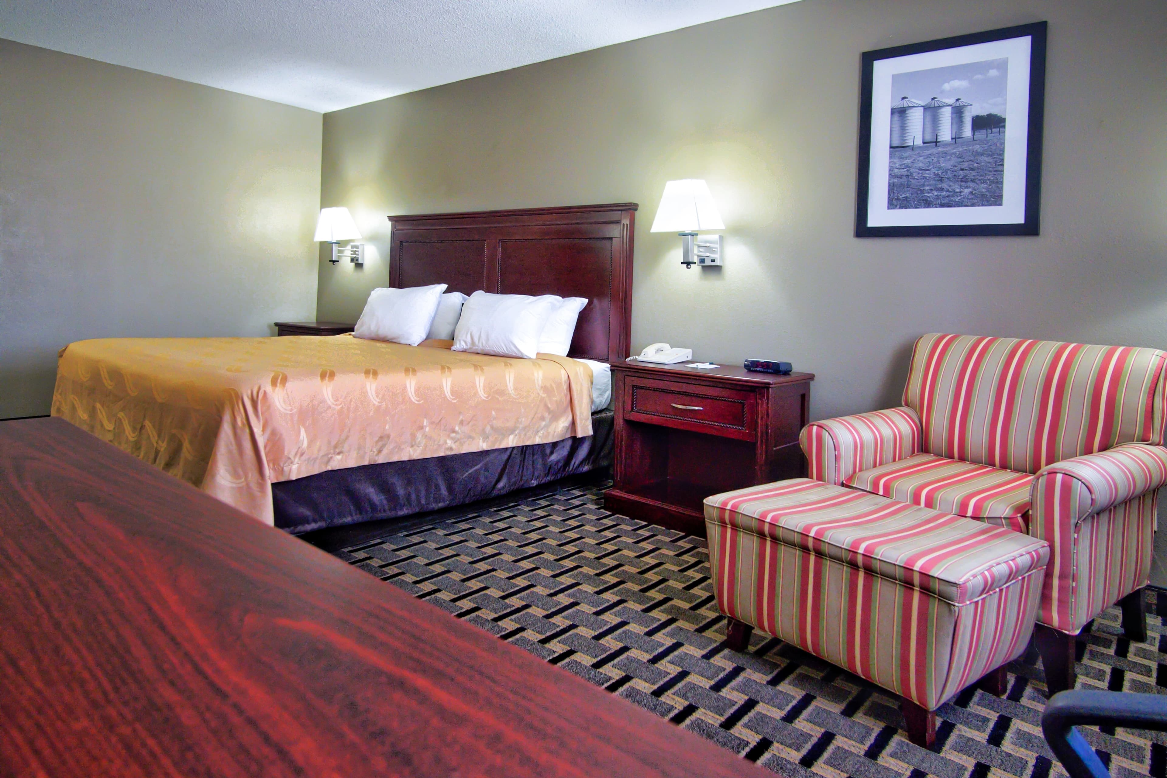Quality Inn Moore - Oklahoma City — 6