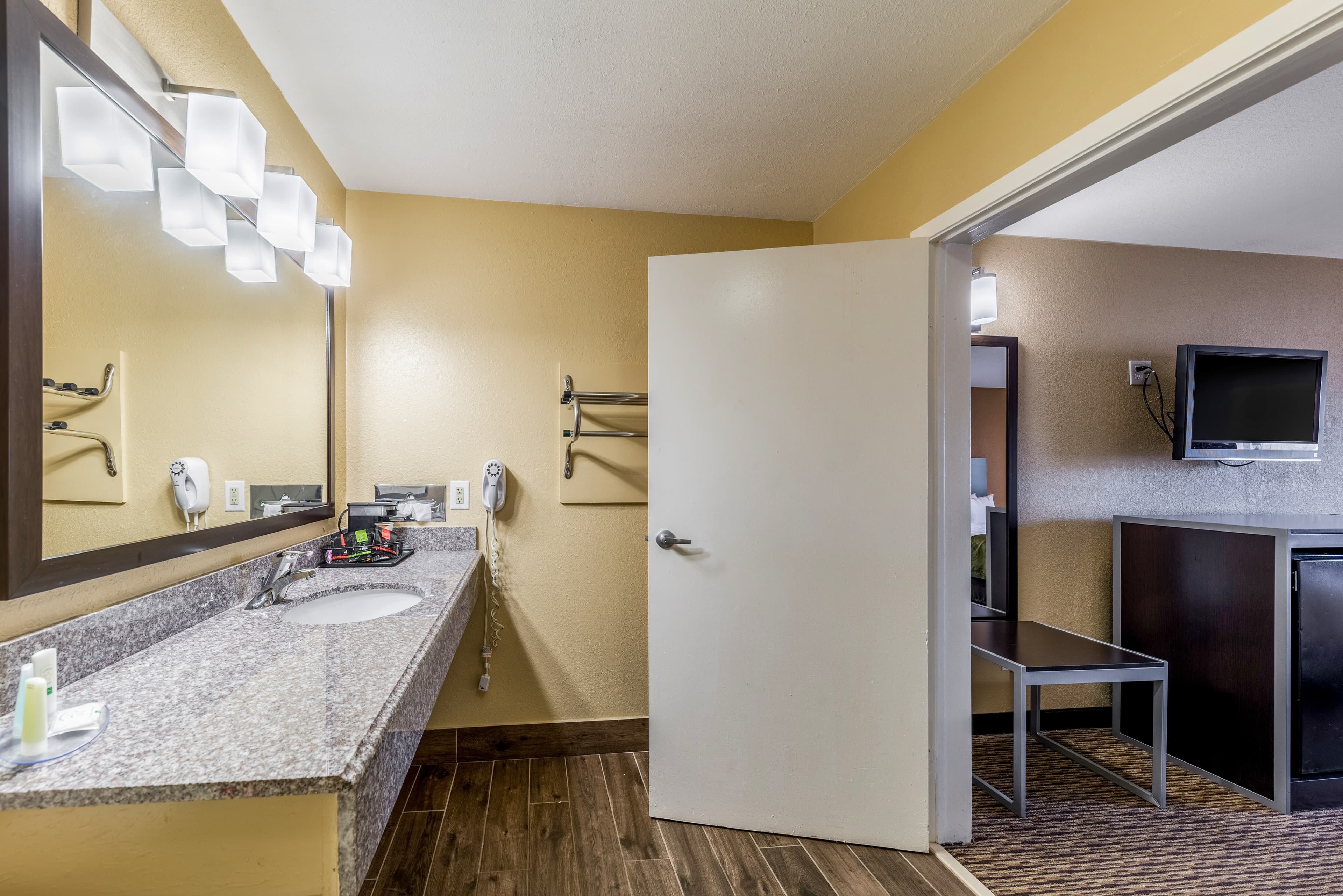 Quality Inn Glenpool - Tulsa — 14